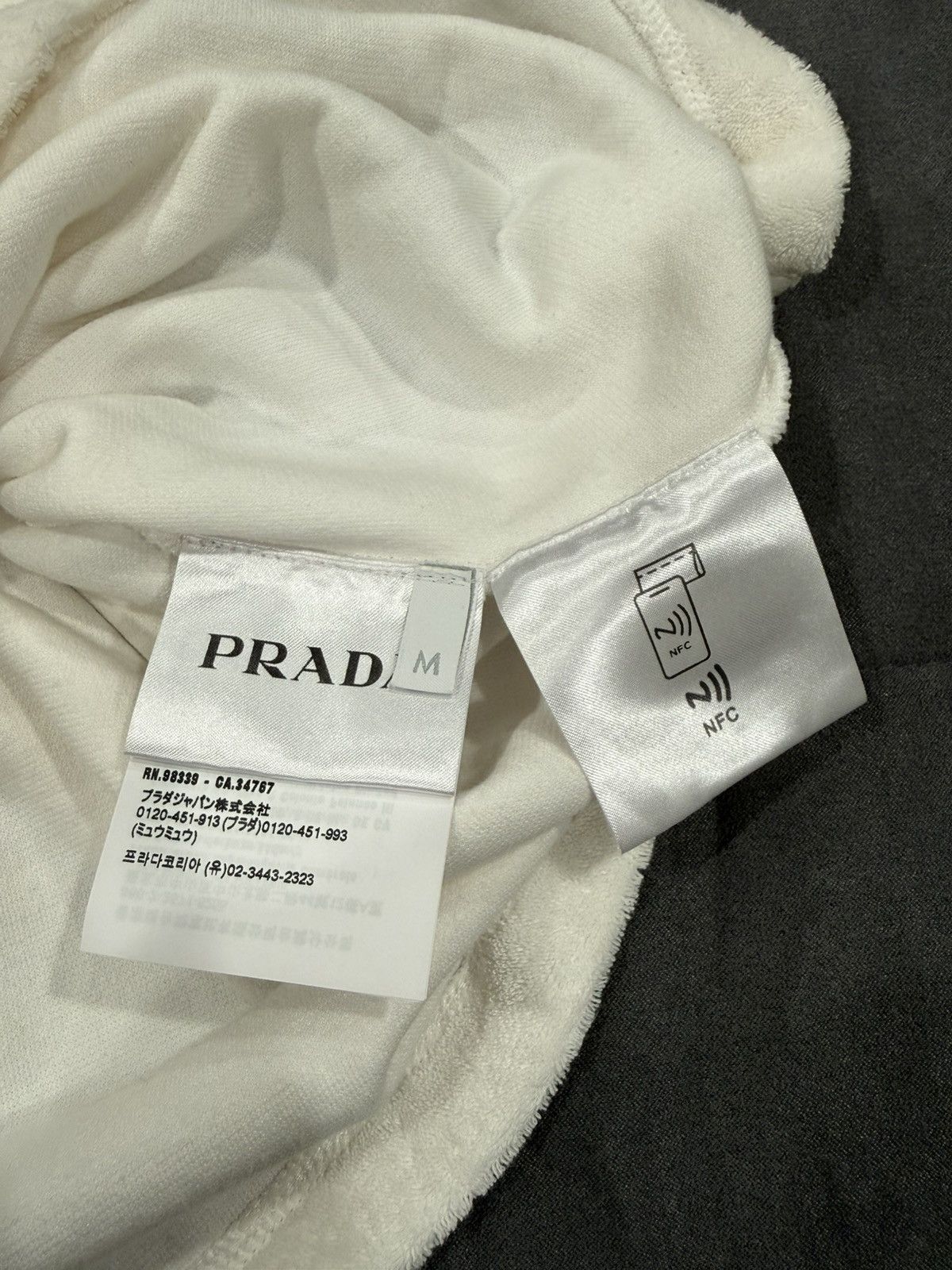Prada Prada Plaque Logo Terry Cloth T Shirt Size US M / EU 48-50 / 2 - 7 Thumbnail