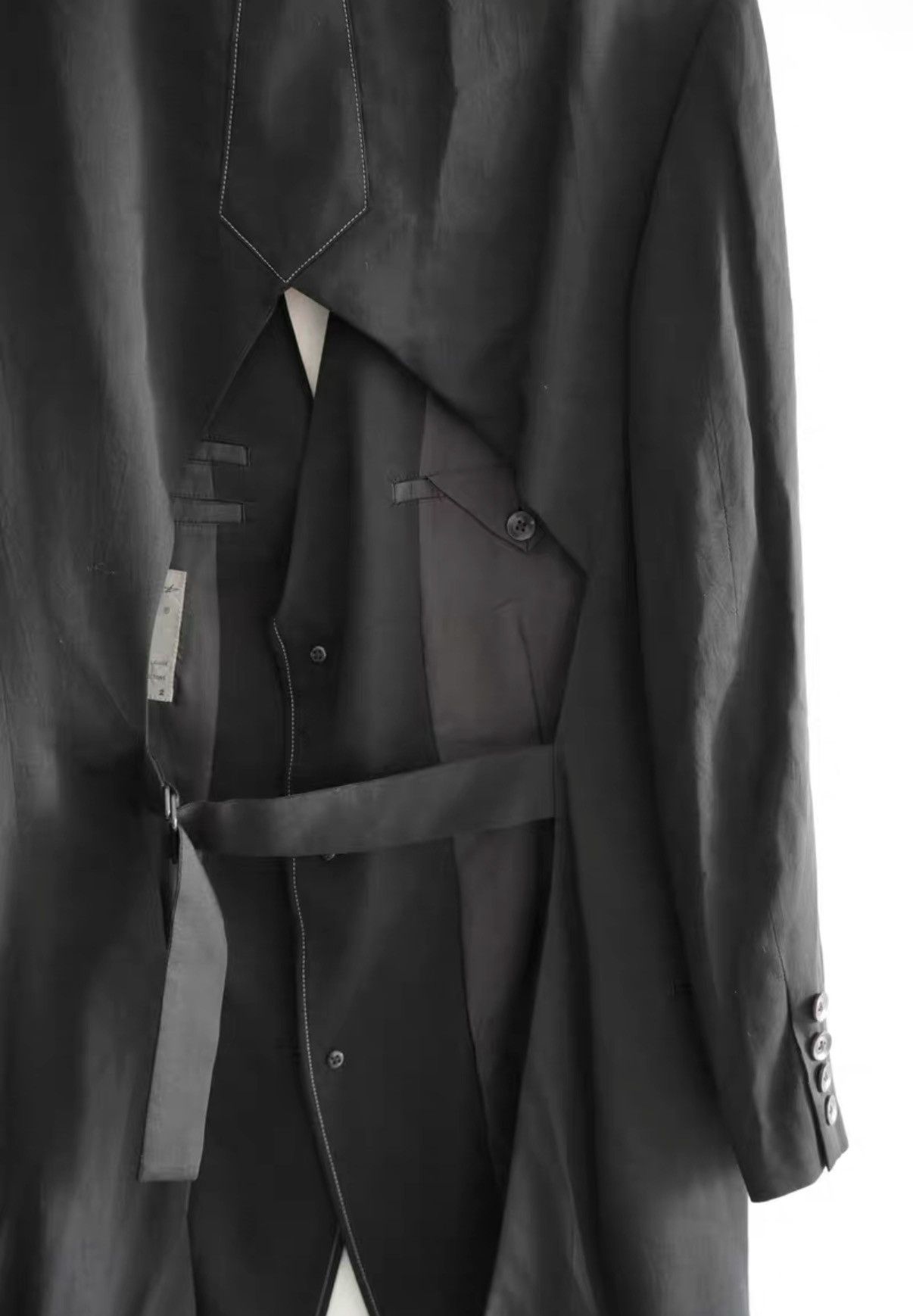 Yohji Yamamoto Yohji Yamamoto Open Back Long Blazer with Topstitching K4 Size US M / EU 48-50 / 2 - 4 Thumbnail
