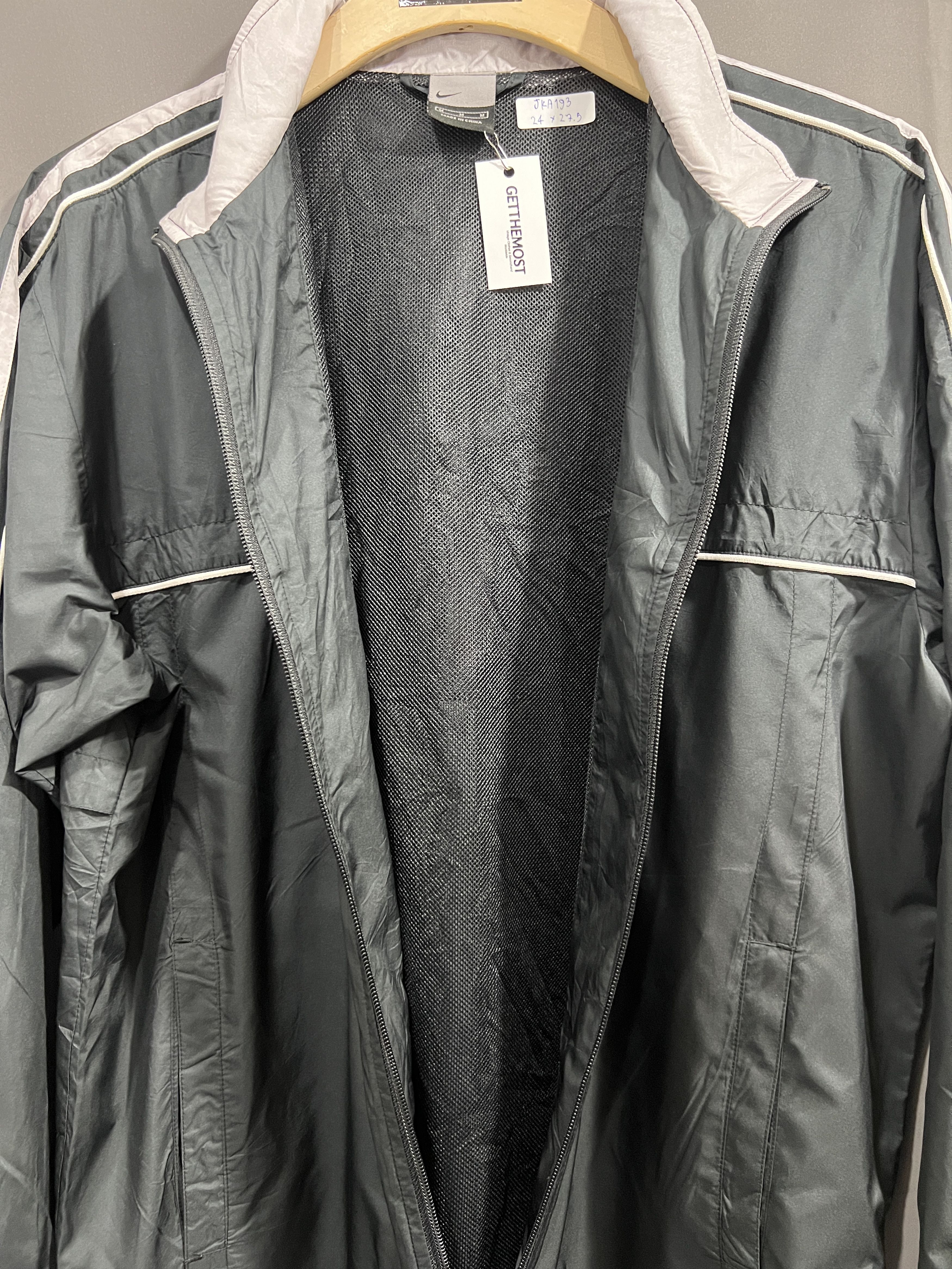 Nike NIKE Mini Swoosh Track Jacket (M) JKA193 Size US M / EU 48-50 / 2 - 7 Thumbnail