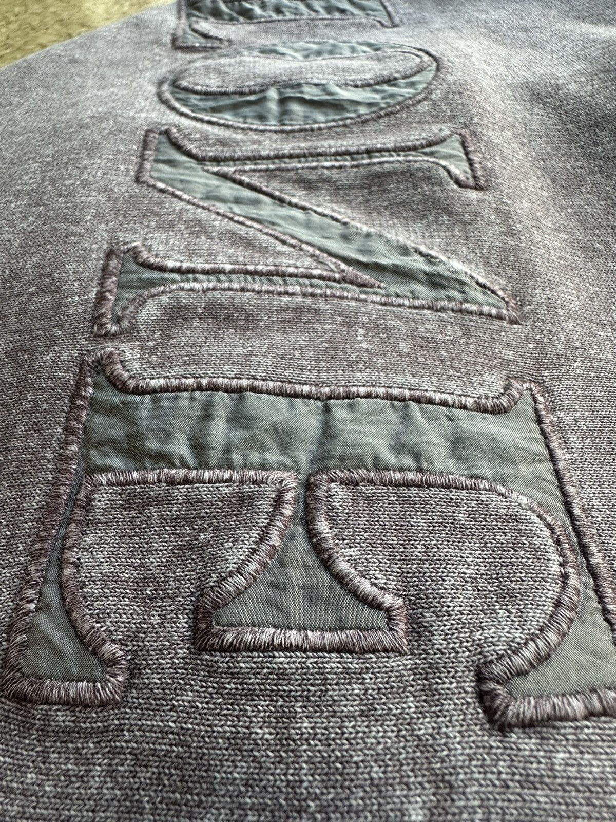Stone Island Stone Island Mens L Embroidered Sweater Size US L / EU 52-54 / 3 - 2 Thumbnail