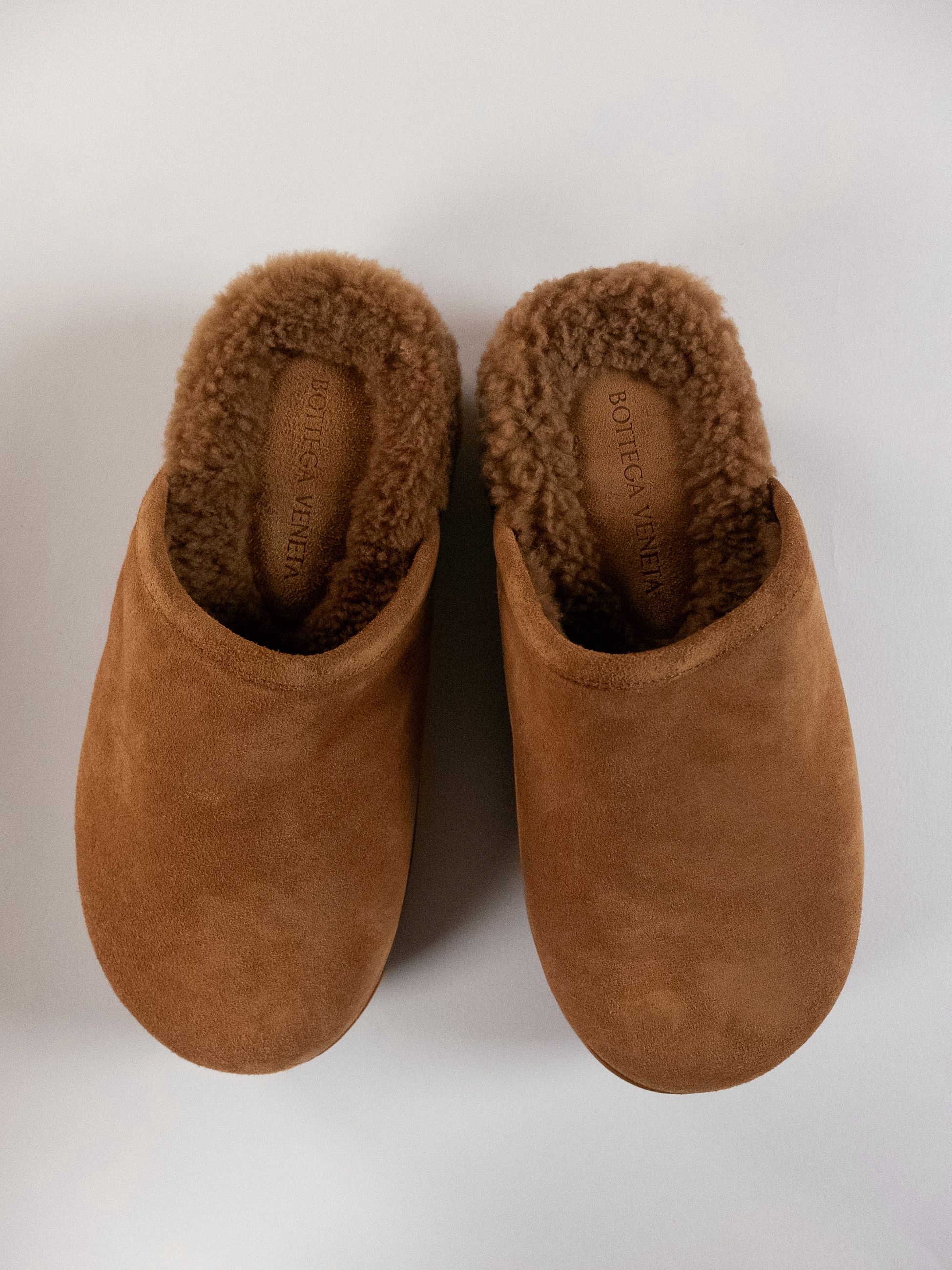 Bottega Veneta BOTTEGA VENETA caramel brown Shearling lined suede mules 39 Size US 9 / IT 39 - 2 Thumbnail