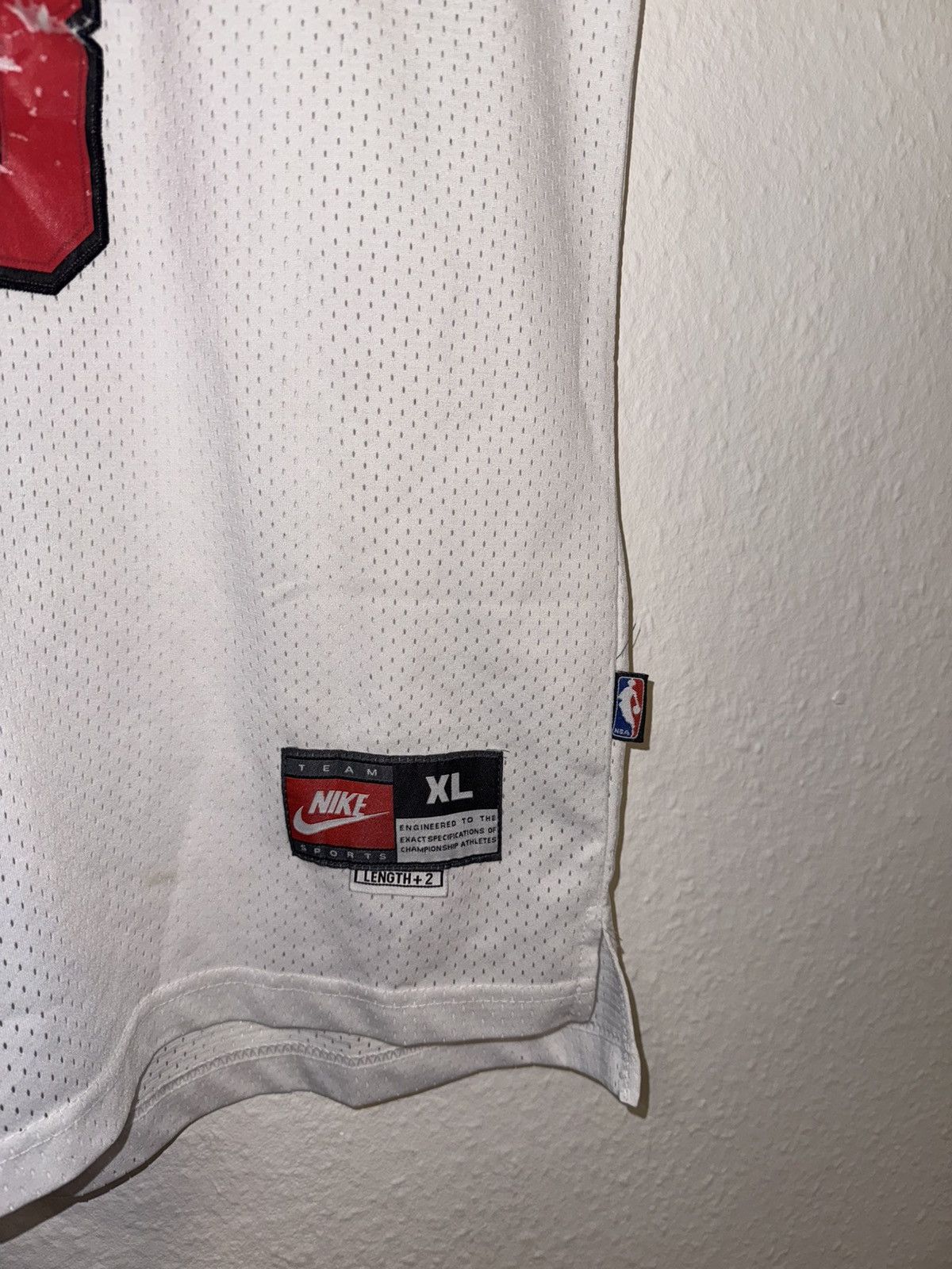 Jordan Brand × NBA × Vintage Vintage Nike Michael Jordan Chicago Bulls Jersey #23 Size US XL / EU 56 / 4 - 5 Thumbnail