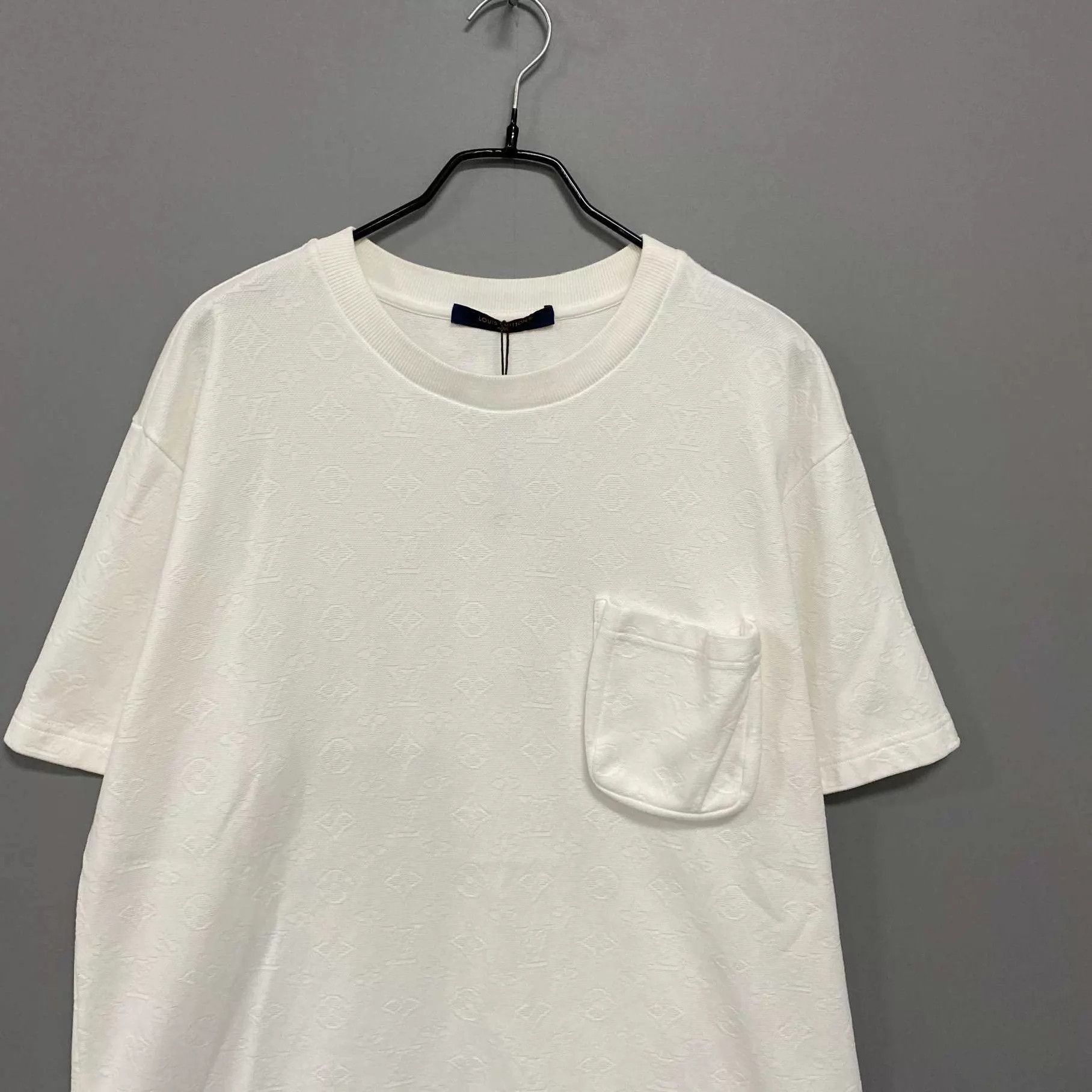 Louis Vuitton LV white pocket short sleeve tee dark all-over print L Size US L / EU 52-54 / 3 - 2 Thumbnail