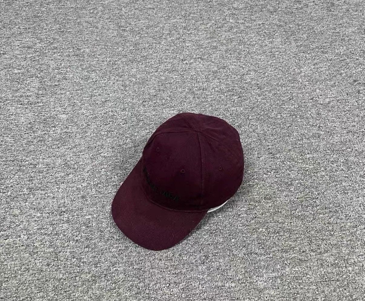 Balenciaga Balenciaga Logo Embroidered Baseball Cap J16 Size ONE SIZE - 1 Thumbnail