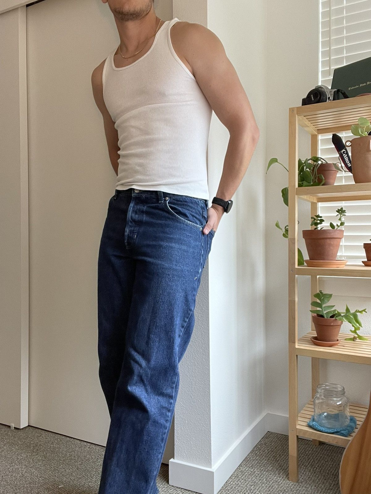 Old Navy Old Navy Deluxe Blue Jeans Size US 32 / EU 48 - 1 Thumbnail