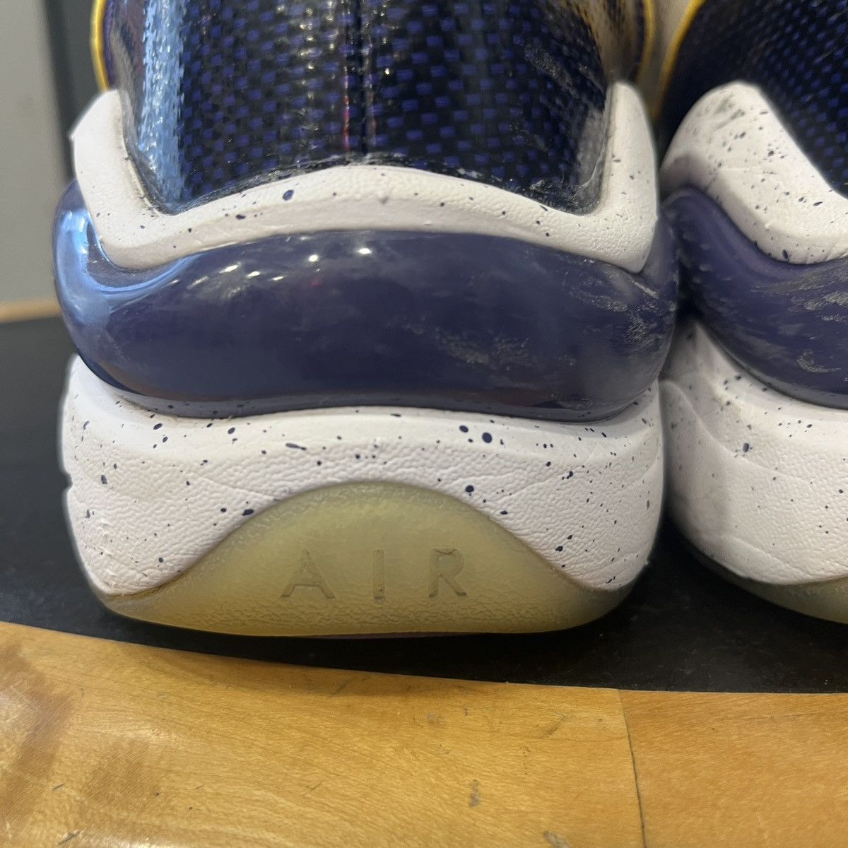 Nike 2014 Nike Air Zoom Flight 96 Kobe Bryant Size US 12 / EU 45 - 8 Thumbnail
