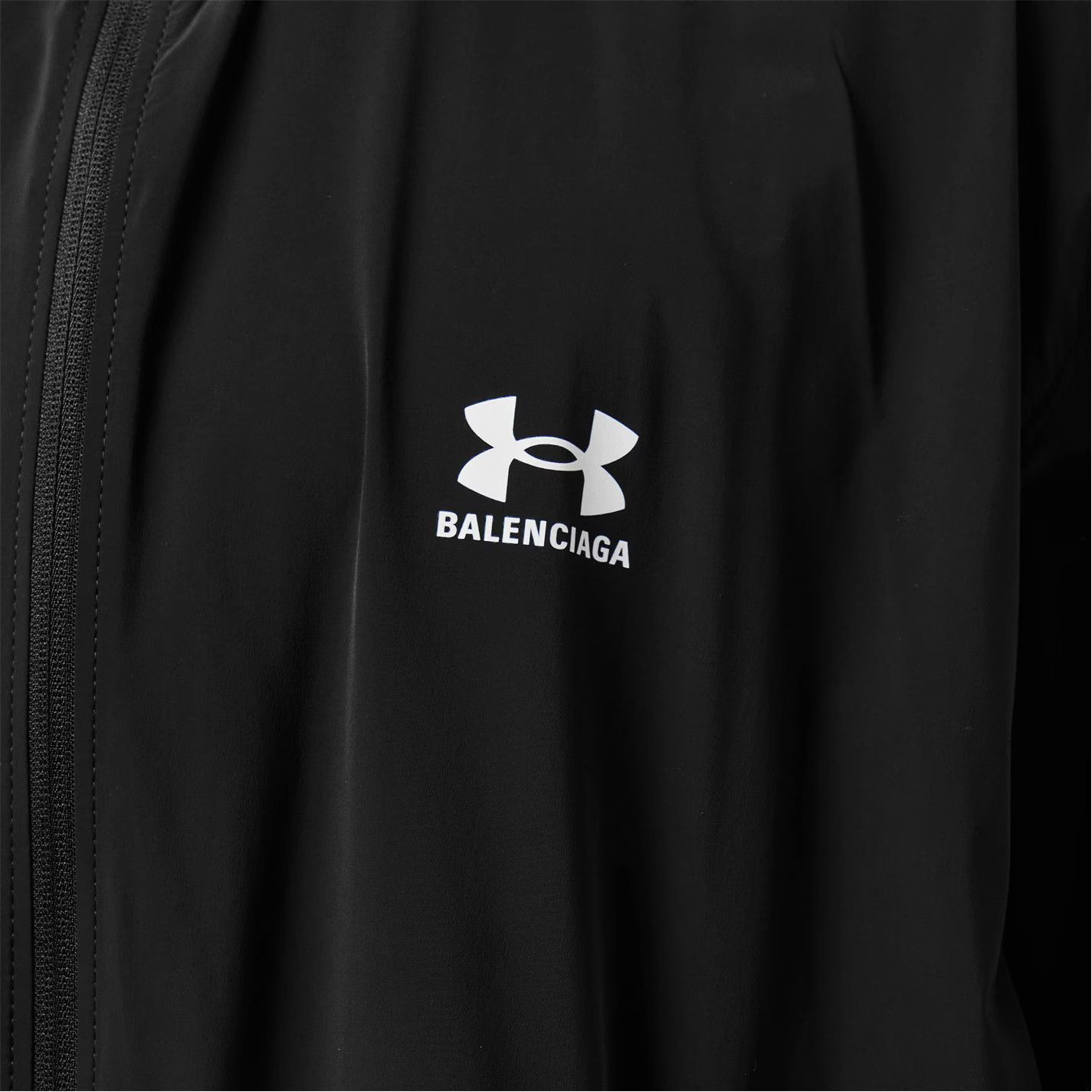 Balenciaga × Under Armour o1g2r1mq0226 Tracksuit Hooded Jacket In Black Size US L / EU 52-54 / 3 - 5 Thumbnail