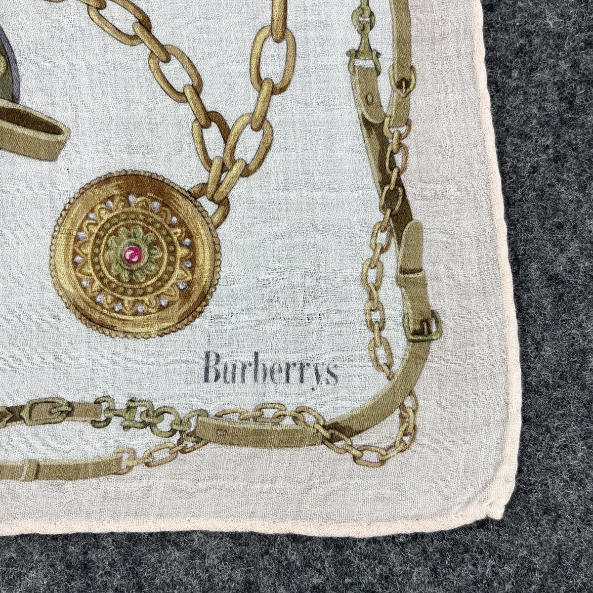 Burberry Vintage Burberrys Handkerchief / Bandana / Neckerchief B253 Size ONE SIZE - 5 Thumbnail