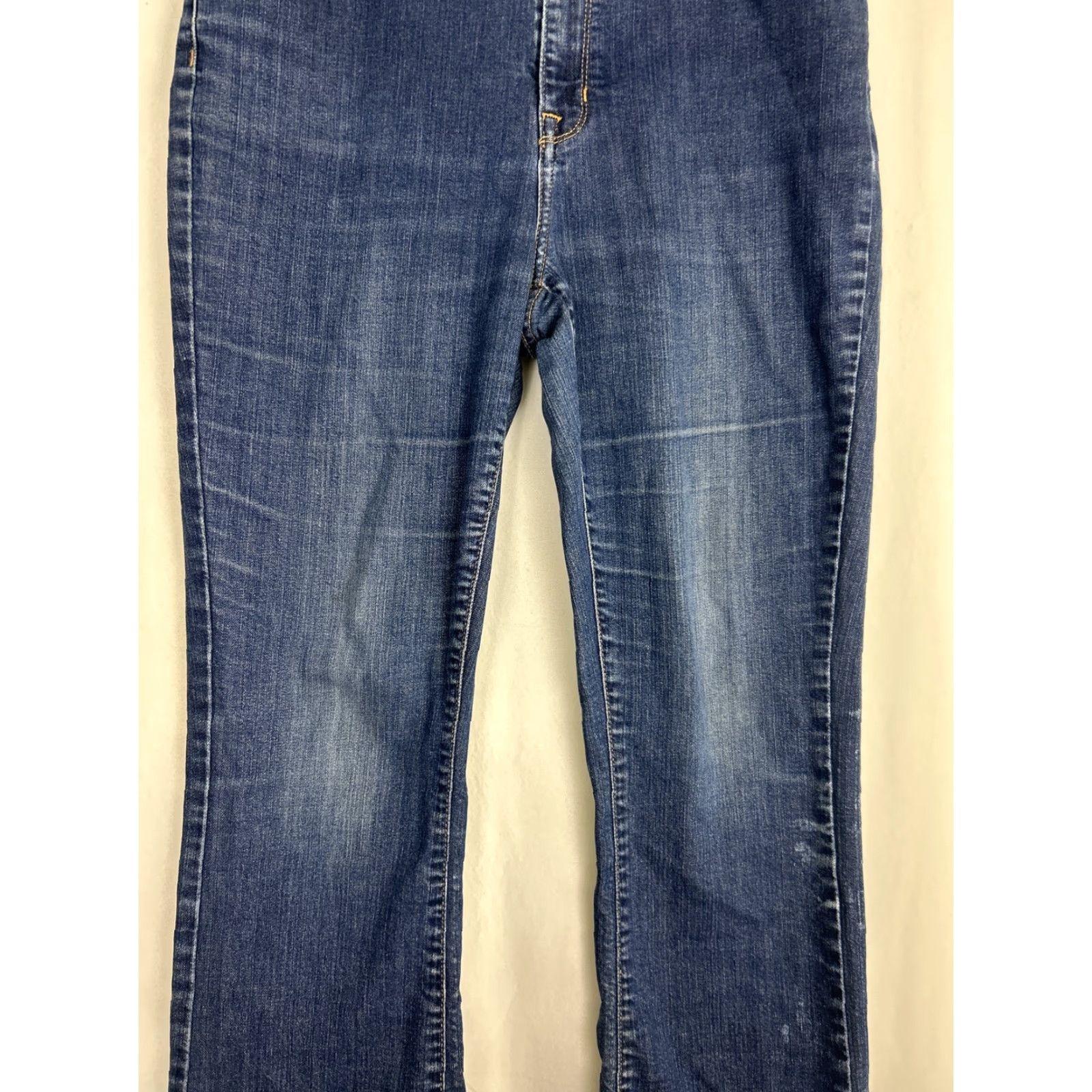 Vintage L.L. Bean Jeans Womens 12 Regular Classic Fit Stretch Denim Medium High Rise 31" Waist 28" Inseam Blue 5-Pocket Button Zip Machine Washable Size 34" / US 12 / IT 48 - 4 Thumbnail