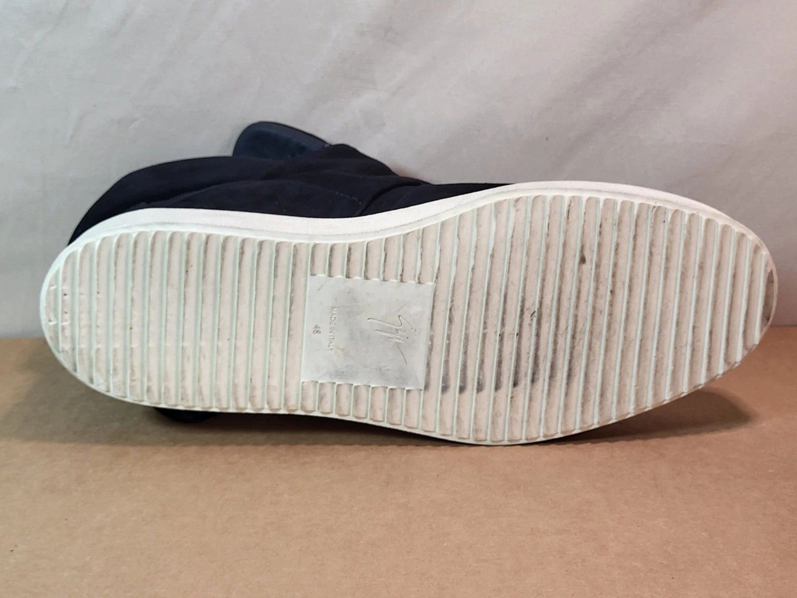 Giuseppe Zanotti Giuseppe Zanotti Black Suede Sneaker Italy Size US 15 / EU 48 - 20 Thumbnail