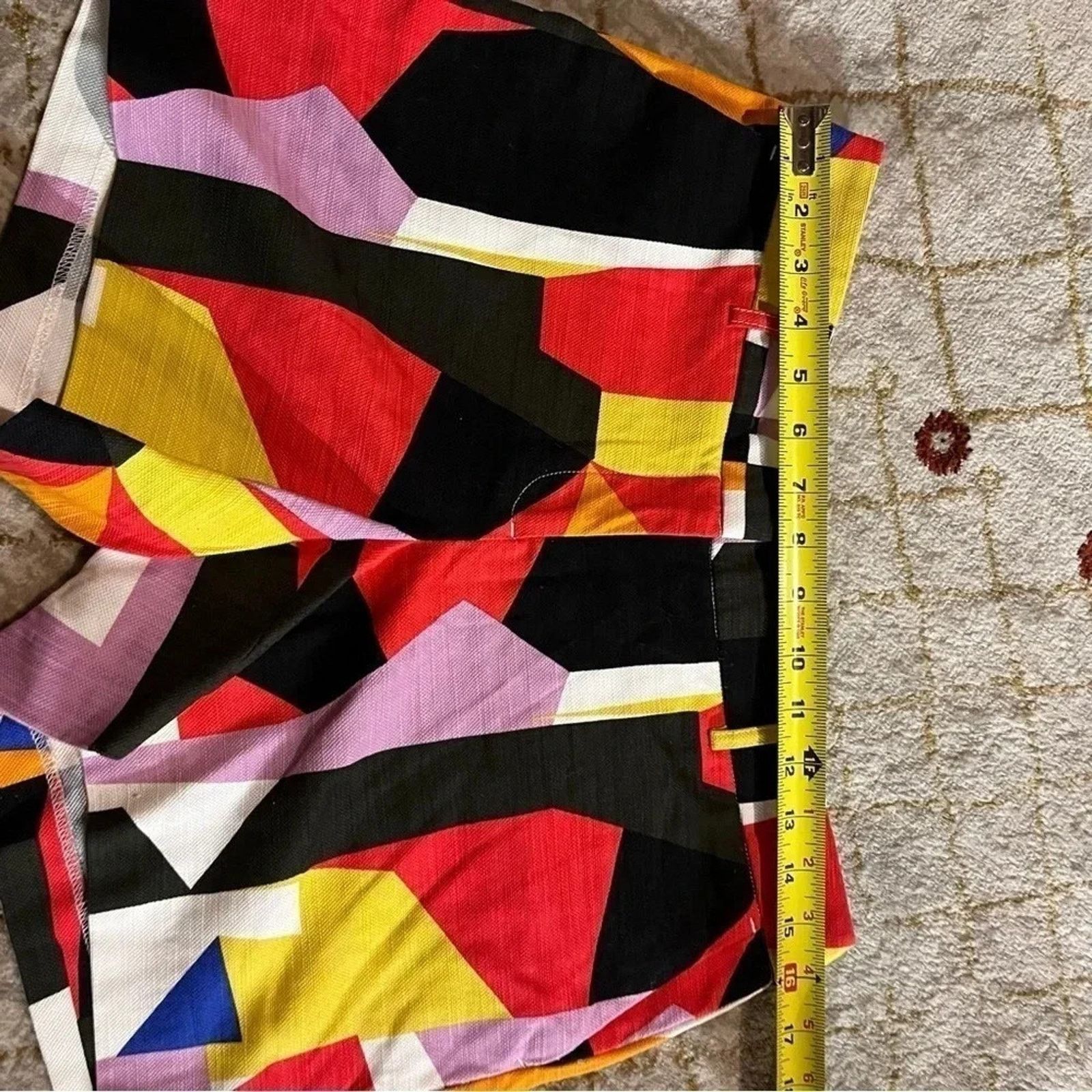Other Halogen Shorts Size 6 Multicolor Abstract Art Flat Front Size 28" / US 6 / IT 42 - 6 Thumbnail