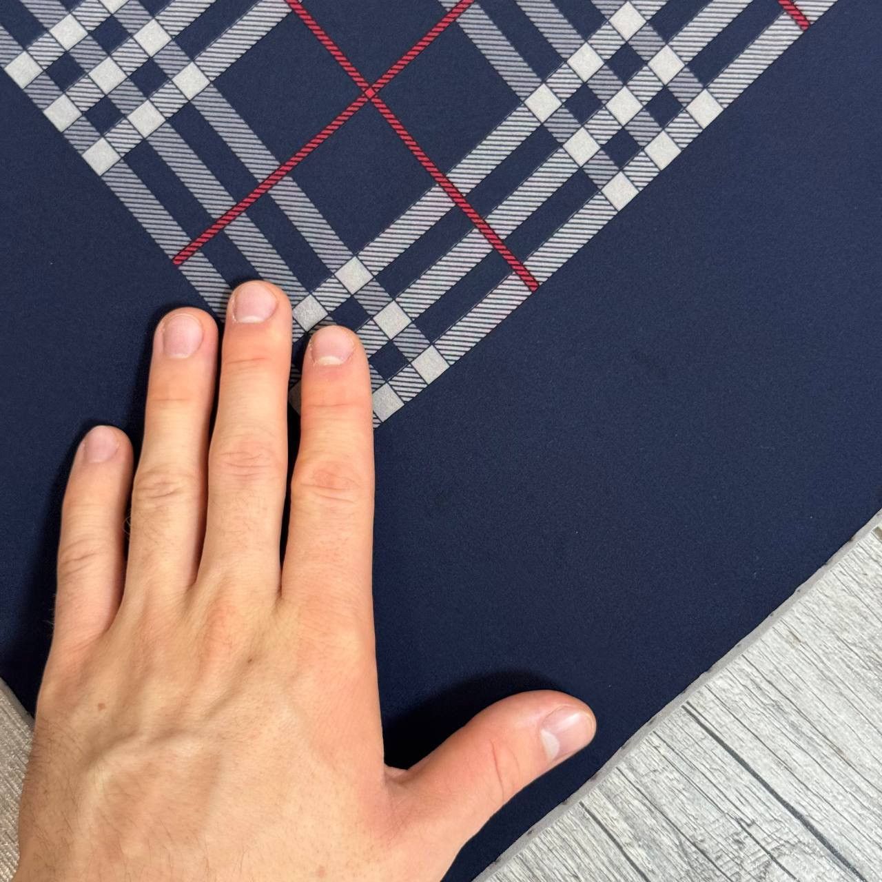 Burberry × Vintage Vintage Burberry Checked Silk Scarf Size ONE SIZE - 6 Thumbnail