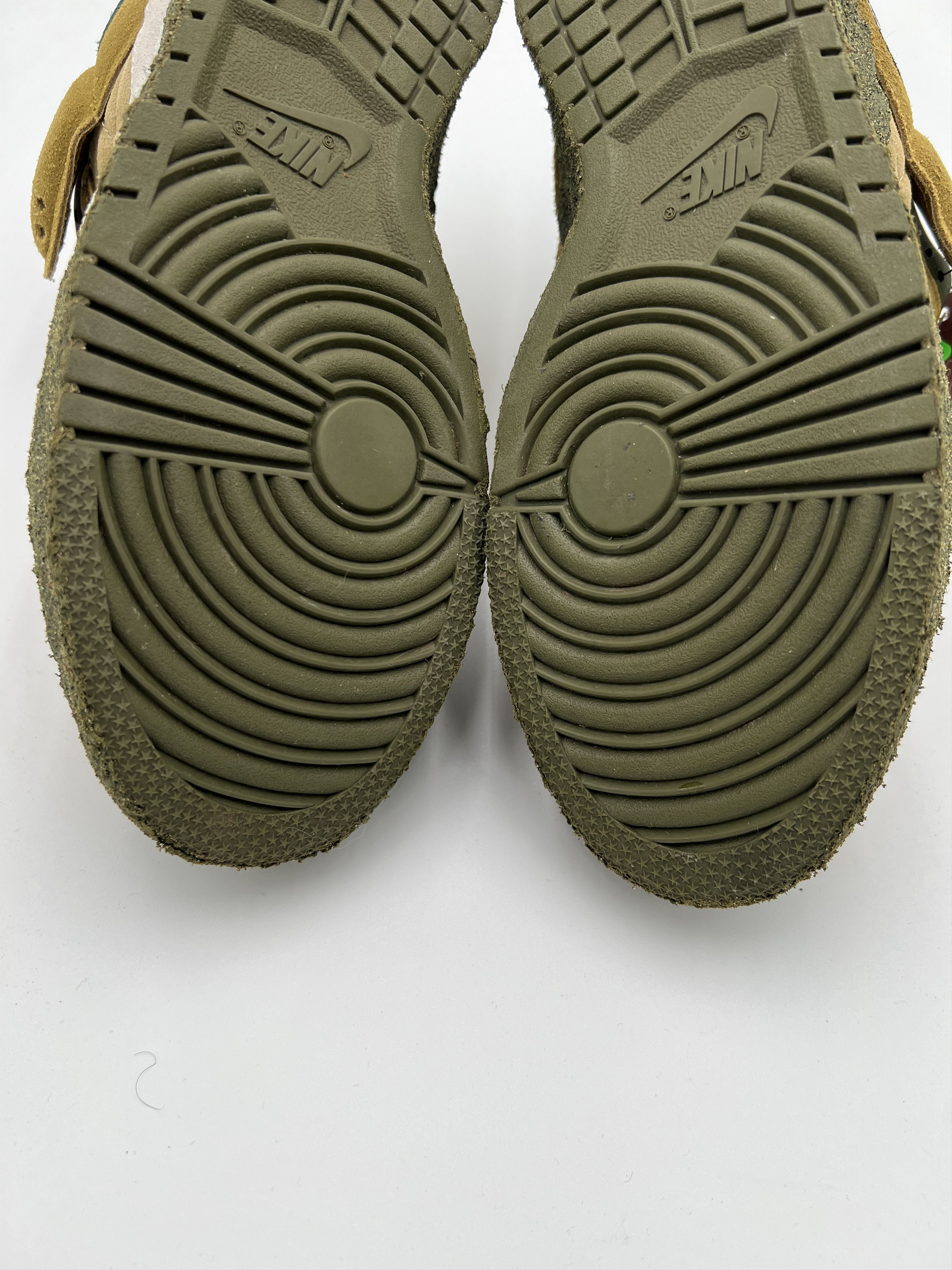 Cactus Plant Flea Market × Nike Nike CPFM Flea 1 Cactus Plant Flea Market Desert Moss Size US 10.5 / EU 43-44 - 7 Thumbnail