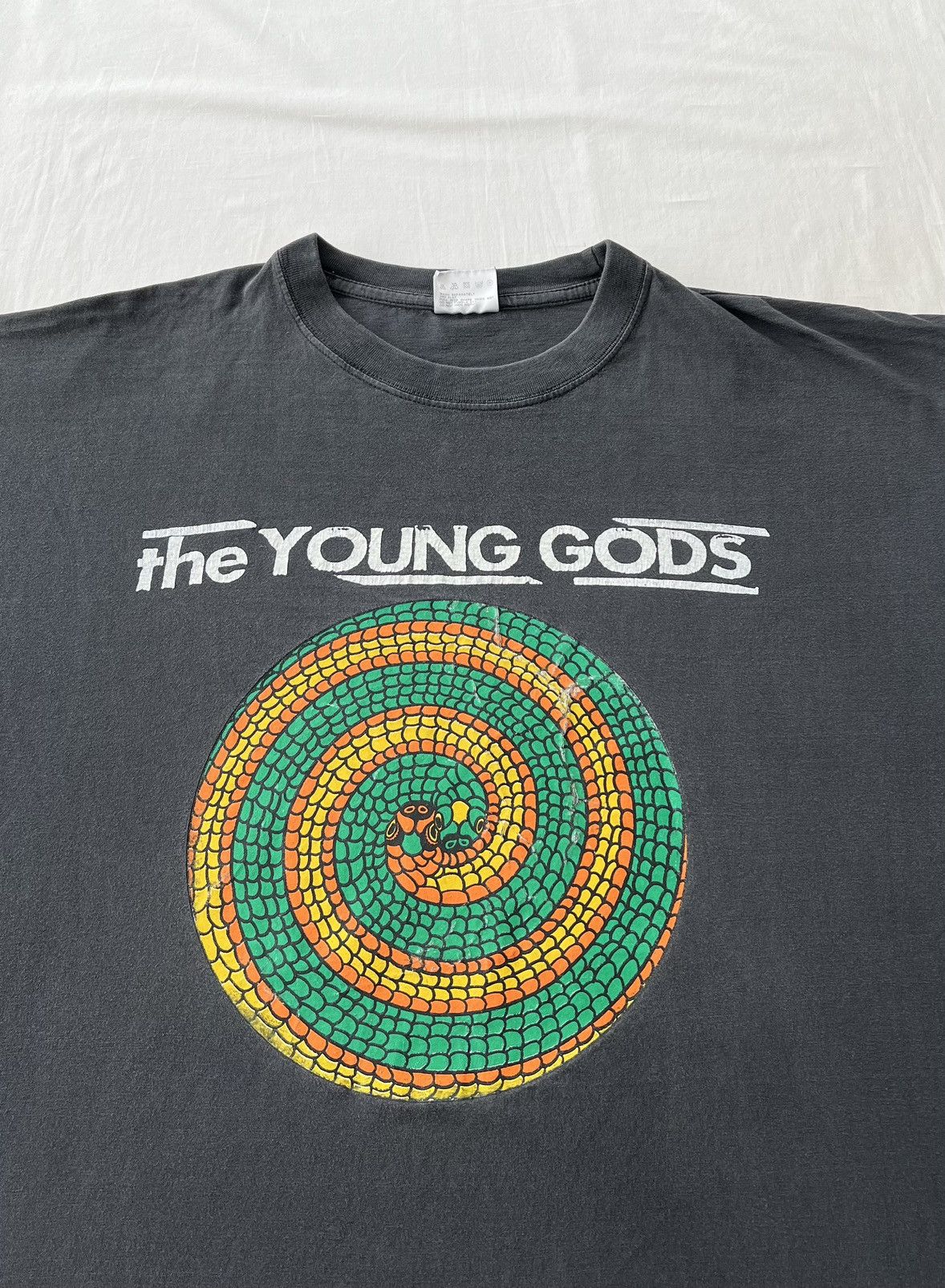 Band Tees Vintage 90s The Young Gods Rock Band Black T-shirt Size US XL / EU 56 / 4 - 5 Thumbnail
