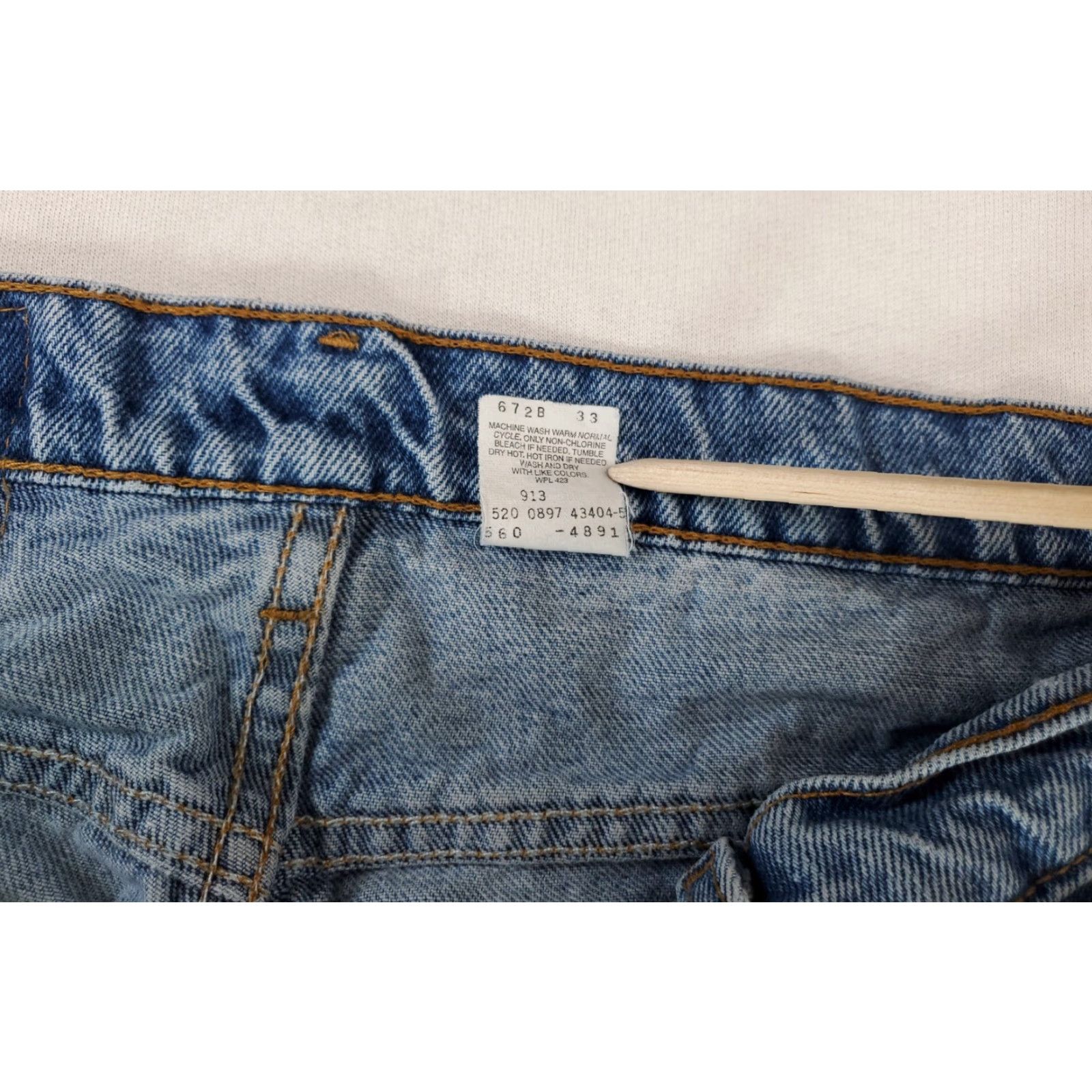 Levi's Levi's 560 Jeans Wide-Leg Blue 36x30 Mens Made USA Baggy, Regular Inseam 30, Color Blue, Model 560, 90s? Size US 36 / EU 52 - 4 Thumbnail