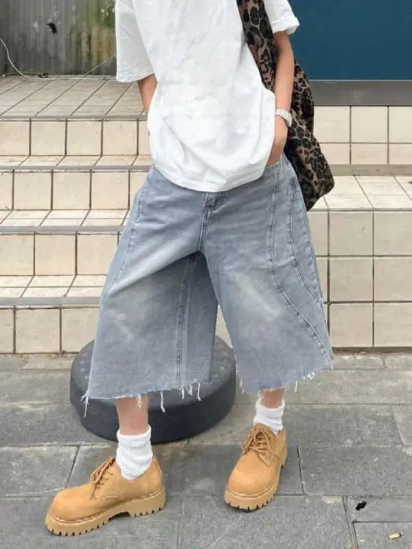 VIBE Denim jeans jorts Y2K Drip shorts Size US 32 / EU 48 - 5 Thumbnail
