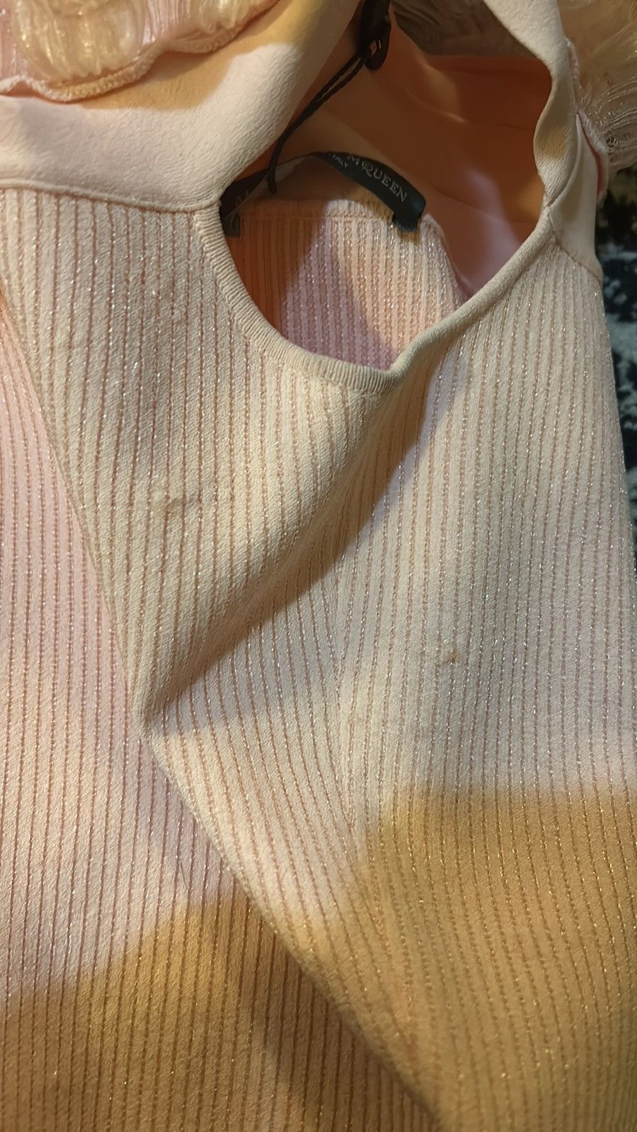 Alexander McQueen Alexander McQueen Tint Pink Off Shoulder Top Size S Size S / US 4 / IT 40 - 7 Thumbnail