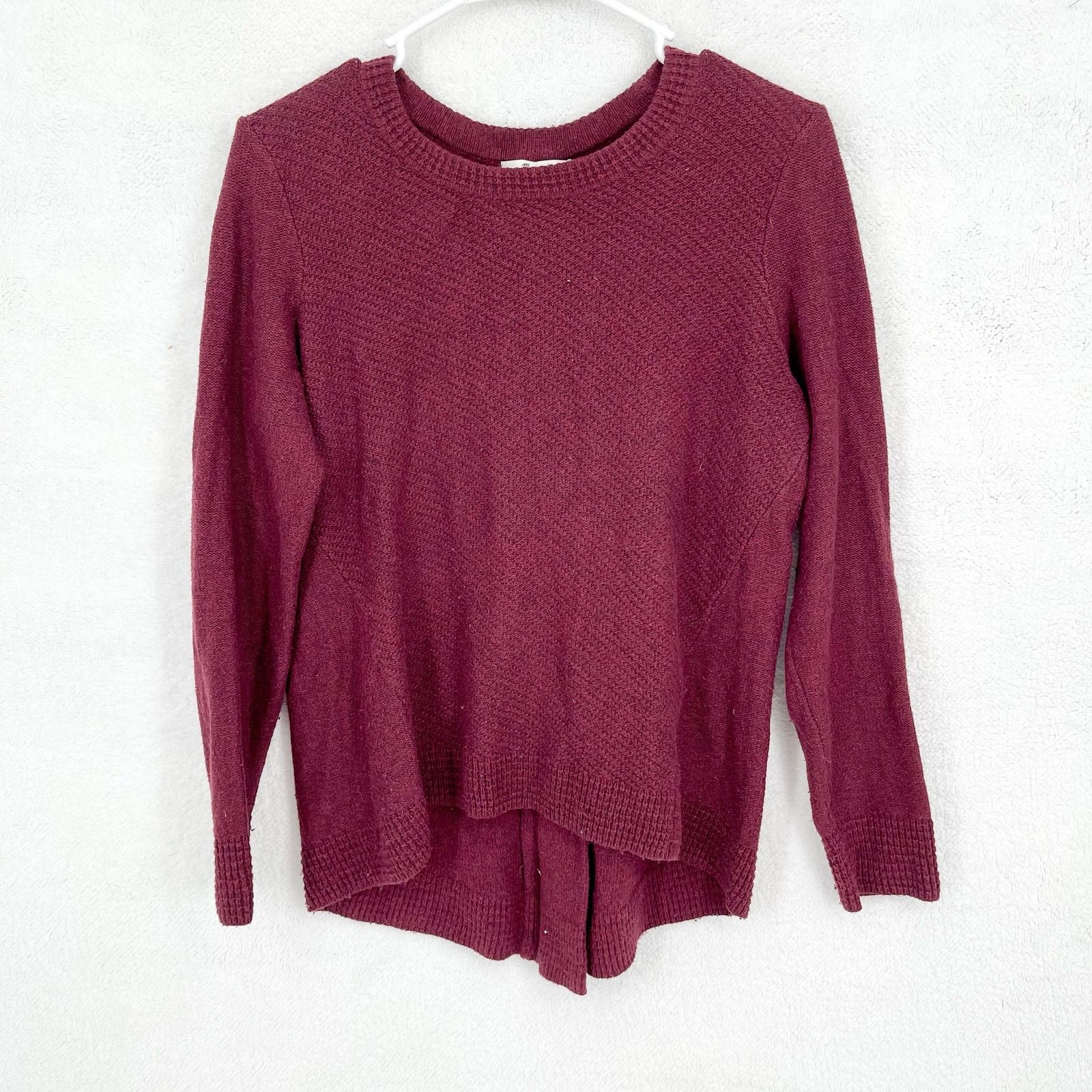 Madewell Madewell Back Zip Burgundy Long Sleeve Crew Neck Sweater Size S / US 4 / IT 40 - 2 Thumbnail