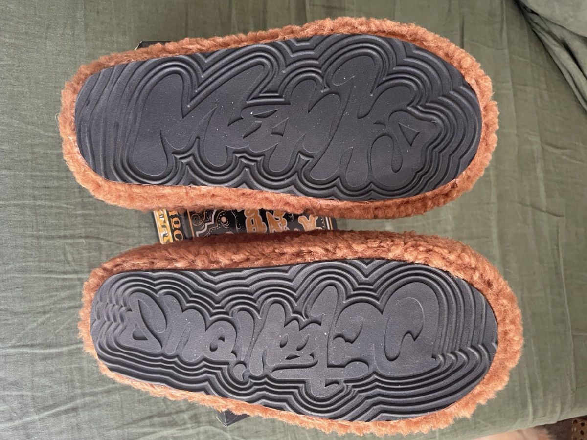 Other Octavious Marks Milk Chocolate Teddy Clogs Size US 6 / EU 39 - 2 Thumbnail