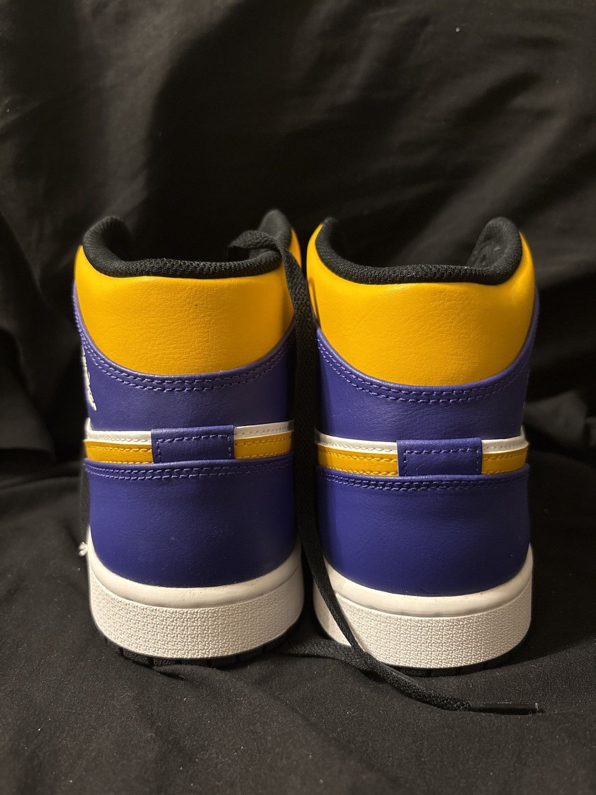 Jordan Brand Nike/Jordan 1s Size US 11 / EU 44 - 4 Thumbnail