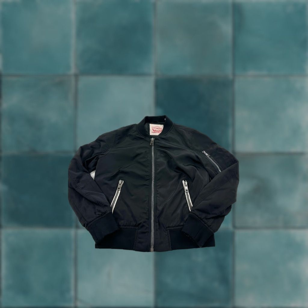 Levi's Levi’s Jacket Womens Small Black Bomber Jacket Full Zip Polyester Stretch Regular Fit Long Sleeve Casual Fall Winter Mens Womens? Size S / US 4 / IT 40 - 1 Thumbnail