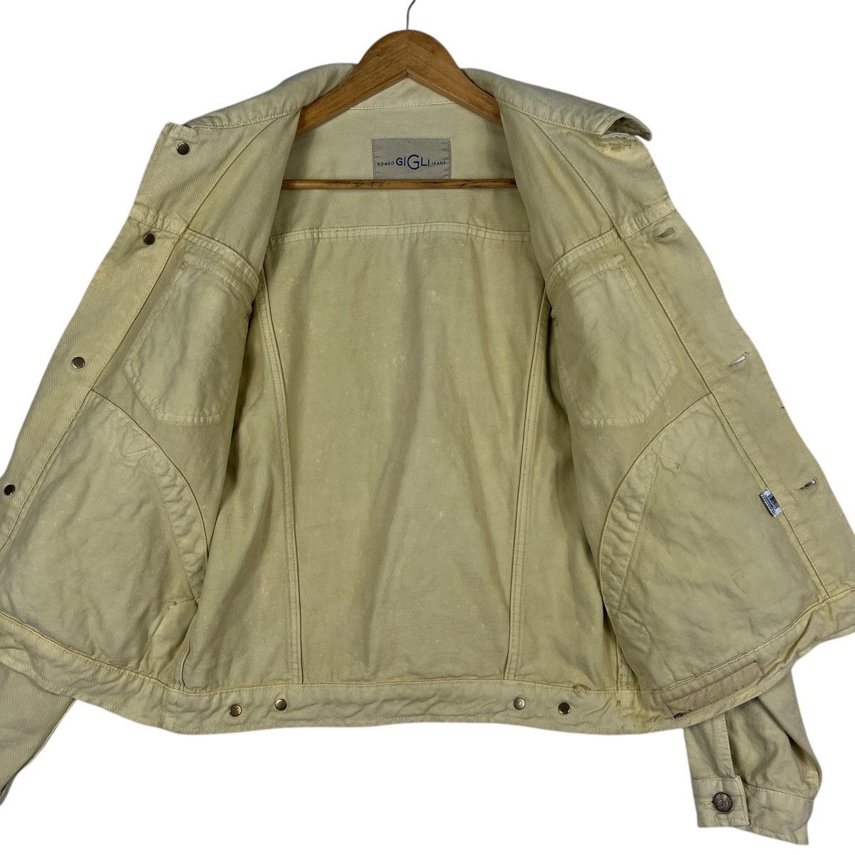 Romeo Gigli RARE VINTAGE ROMEO GIGLI DENIM TRUCKER JACKET MADE IN ITALY Size US M / EU 48-50 / 2 - 13 Thumbnail
