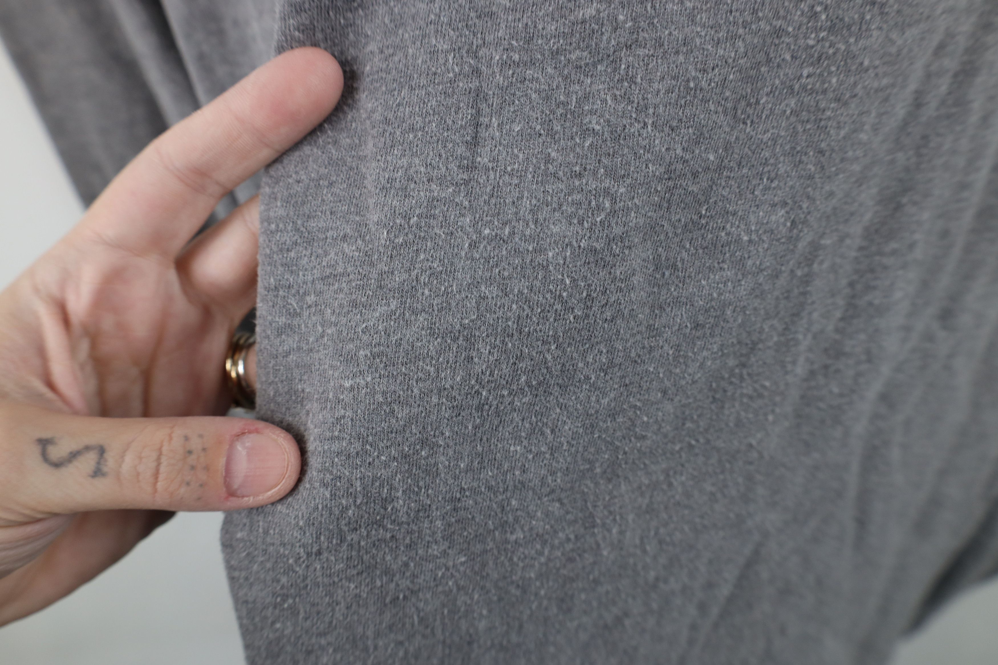 Calvin Klein Vintage 90s Calvin Klein Ribbed Knit Long Sleeve T-Shirt Size US M / EU 48-50 / 2 - 8 Thumbnail