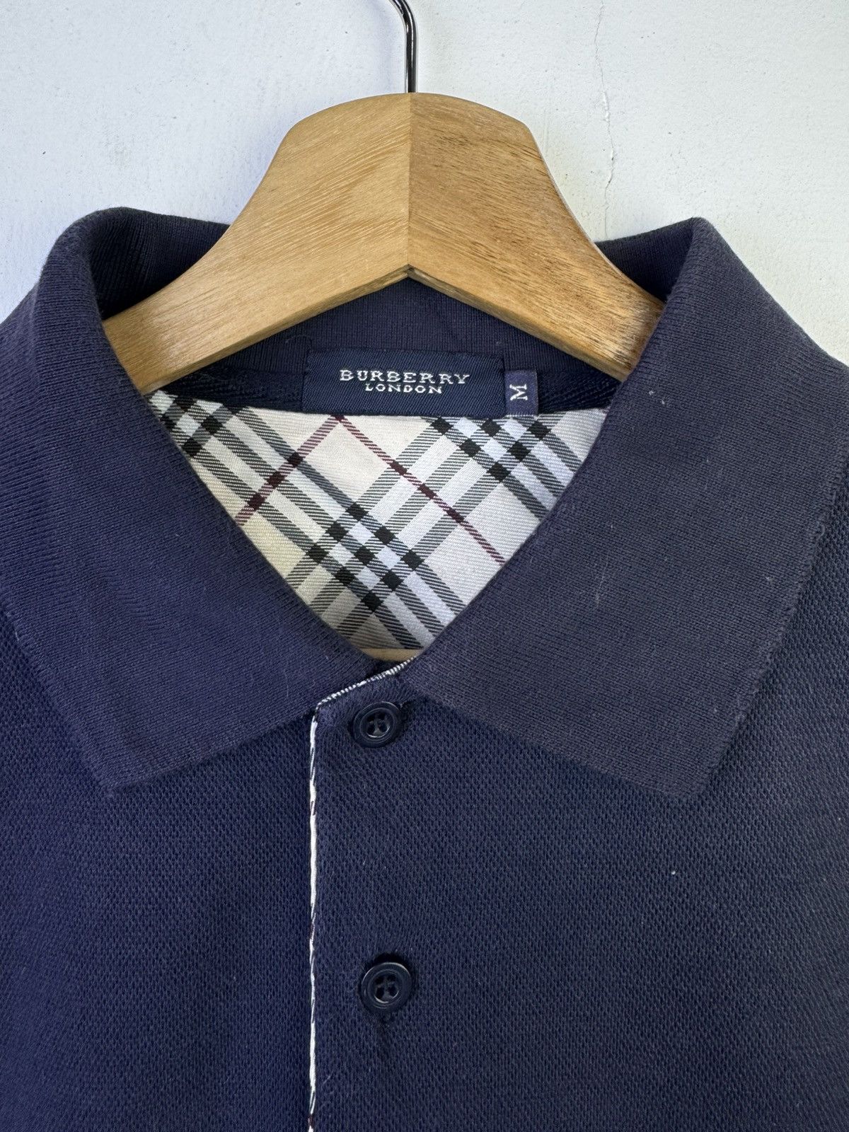 Burberry Burberry long-sleeve with a check-patterned embroidered logo Size US M / EU 48-50 / 2 - 5 Thumbnail