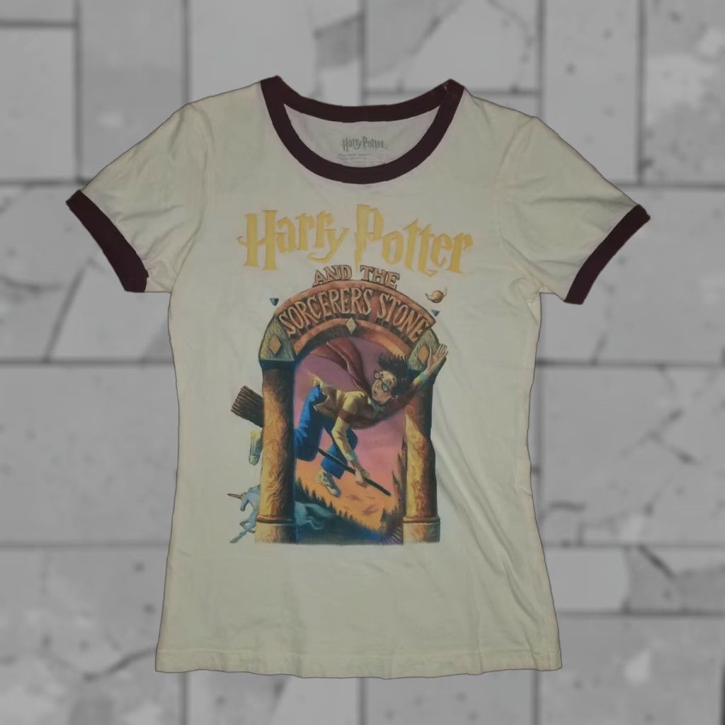 Vintage Harry Portter And The Sorcerer's Stone Ringer Womens Tee Size S Size ONE SIZE - 1 Thumbnail