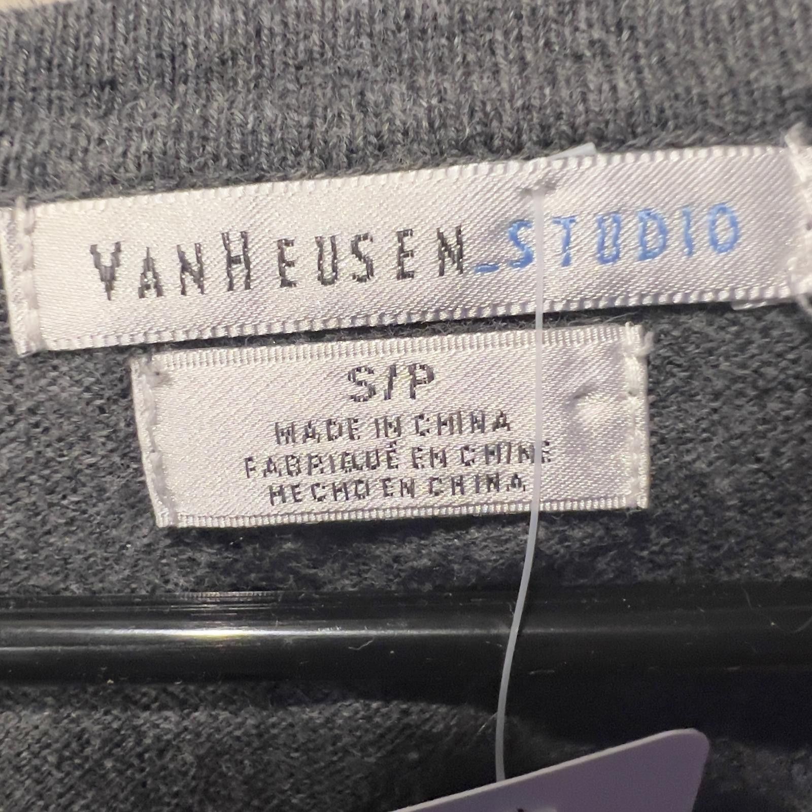Other Van Heusen Studio Women's Gray V-Neck Cardigan with Sequin T Size S / US 4 / IT 40 - 3 Thumbnail