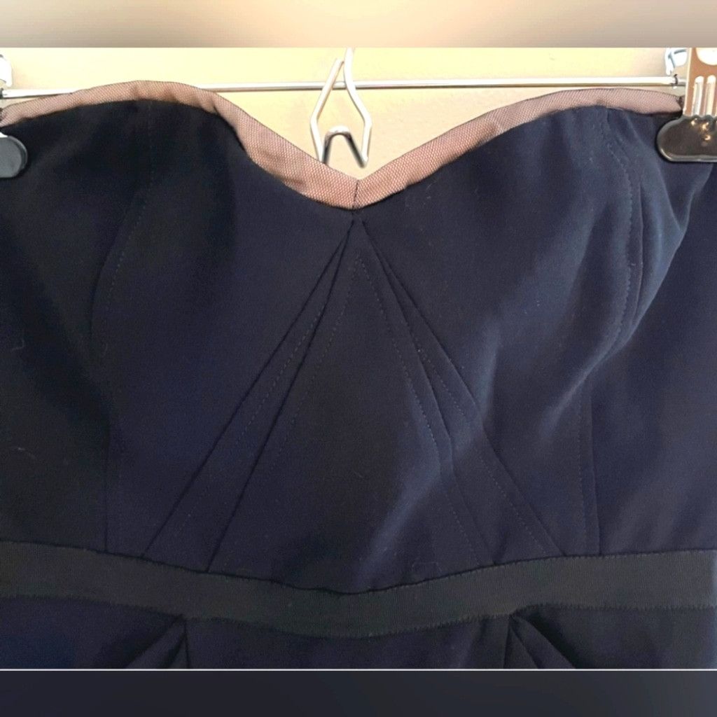 Bcbgmaxazria BCBG Max Azaria Black Strapless Cocktail Dress w/Pockets! Size L / US 10 / IT 46 - 4 Thumbnail