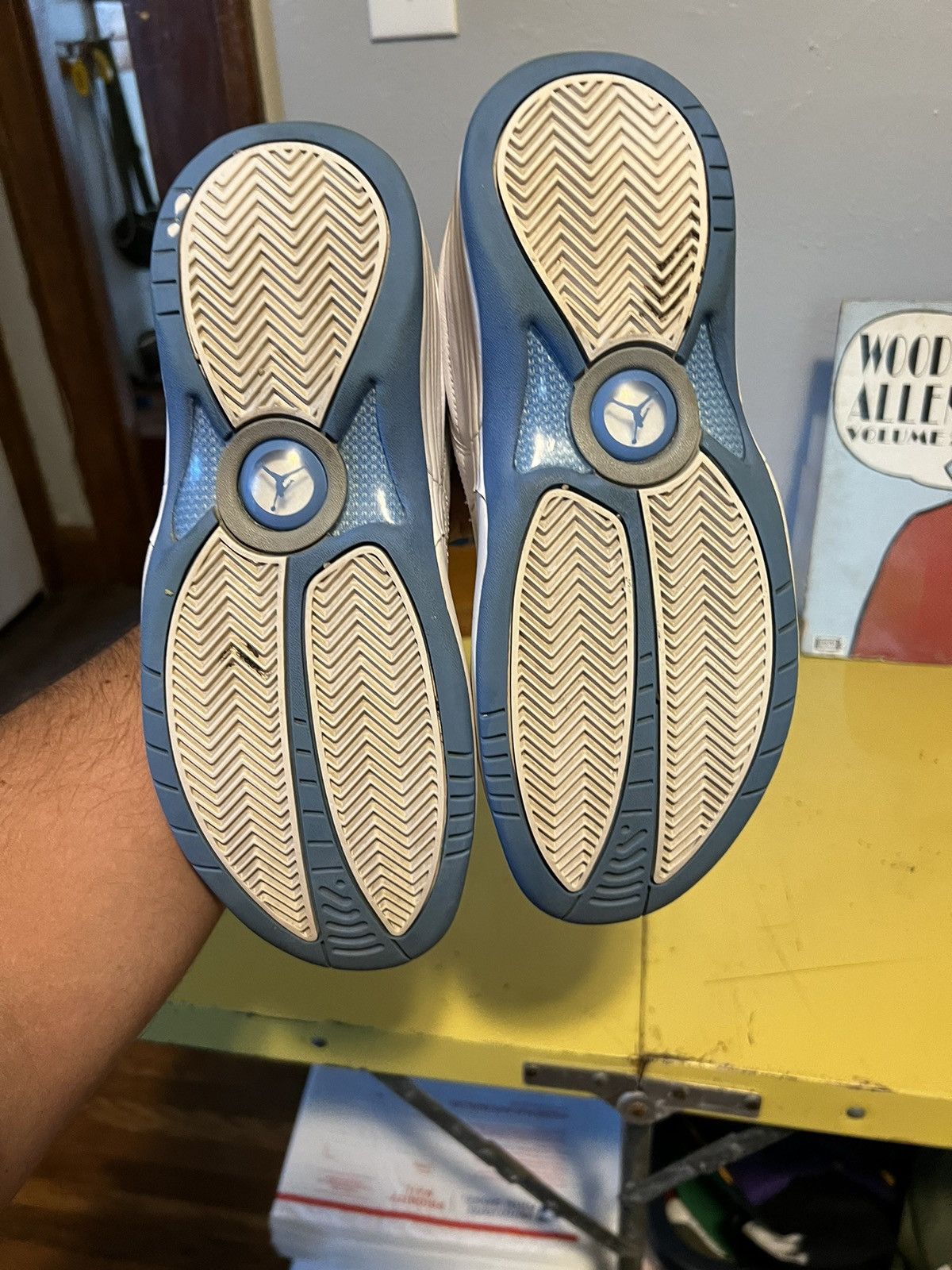 Jordan Brand × Nike Nike Air Jordan Jumpman Team 1 White University Blue UNC Size US 8 / EU 41 - 8 Thumbnail