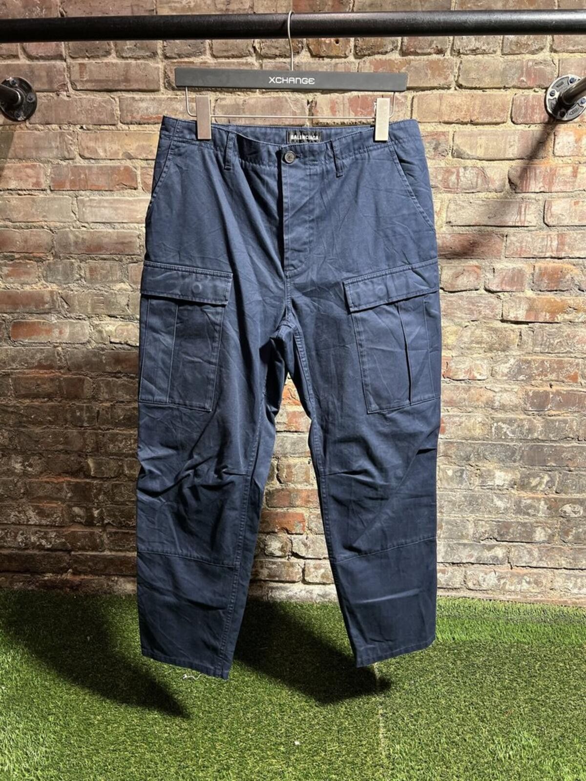 Balenciaga Balenciaga Tapered Cargos Navy Sz. 48 Size ONE SIZE - 1 Thumbnail