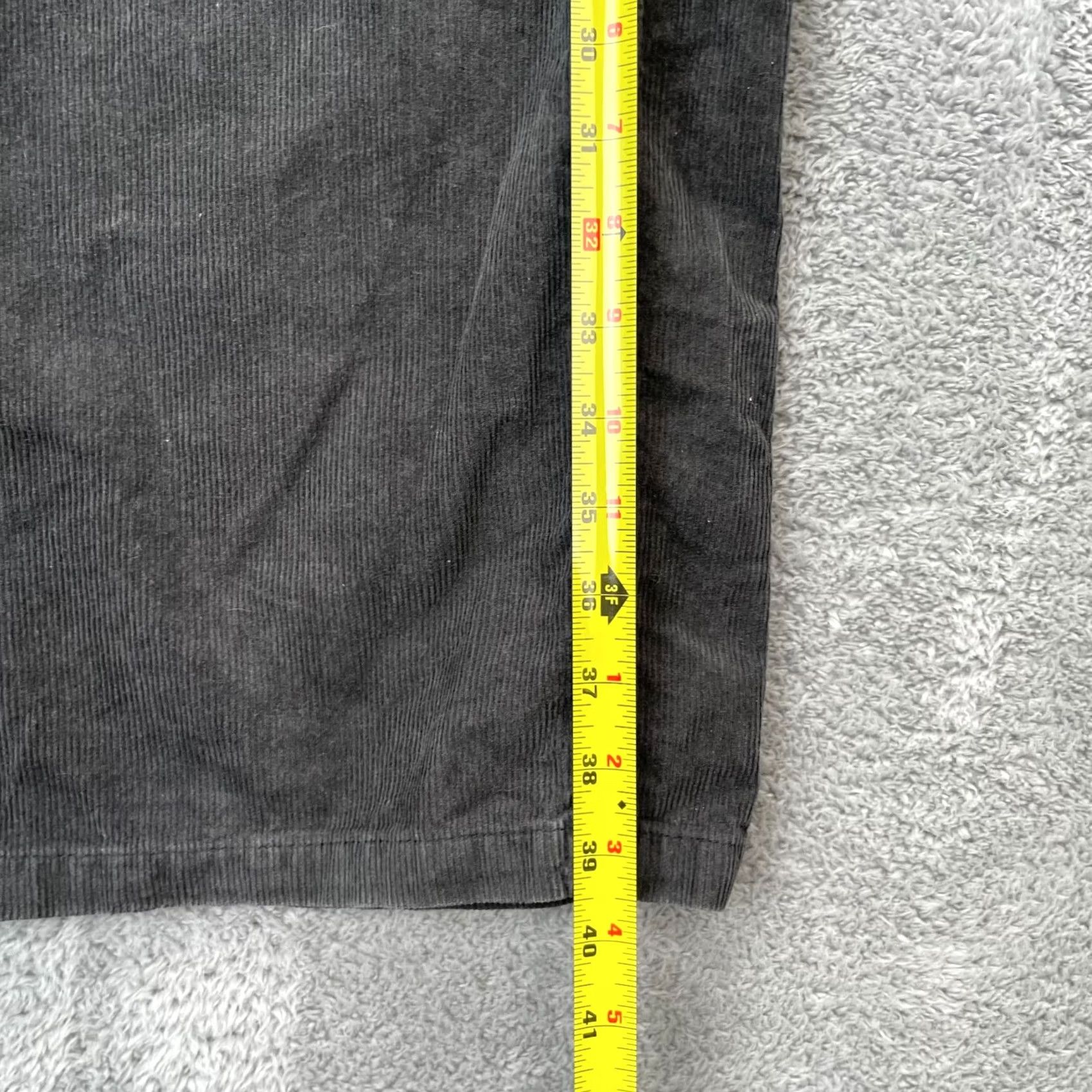 Vintage H And M Pants Womens 20 Black Baggy Raver Corduroy Cargo Wide Leg y2k 90s Grunge Pants Womens Regular 29in Inseam Black Corduroy Cargo Wide-Leg"} Size 42" / US 20 - 6 Thumbnail