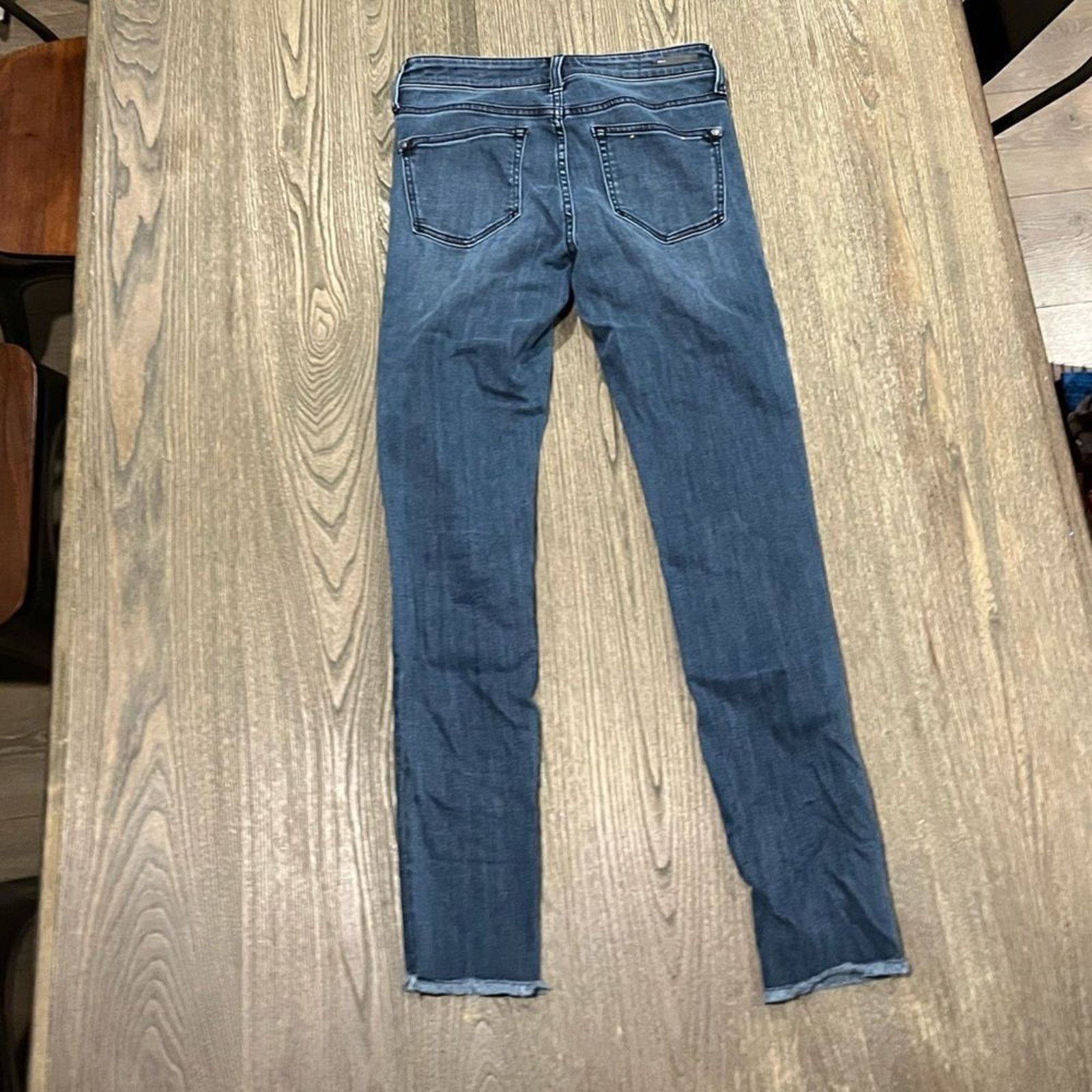Anthropologie Pilcro The Letterpress Skinny Jeans Script Frayed Mid Rise Size 26" / US 2 / IT 38 - 10 Thumbnail