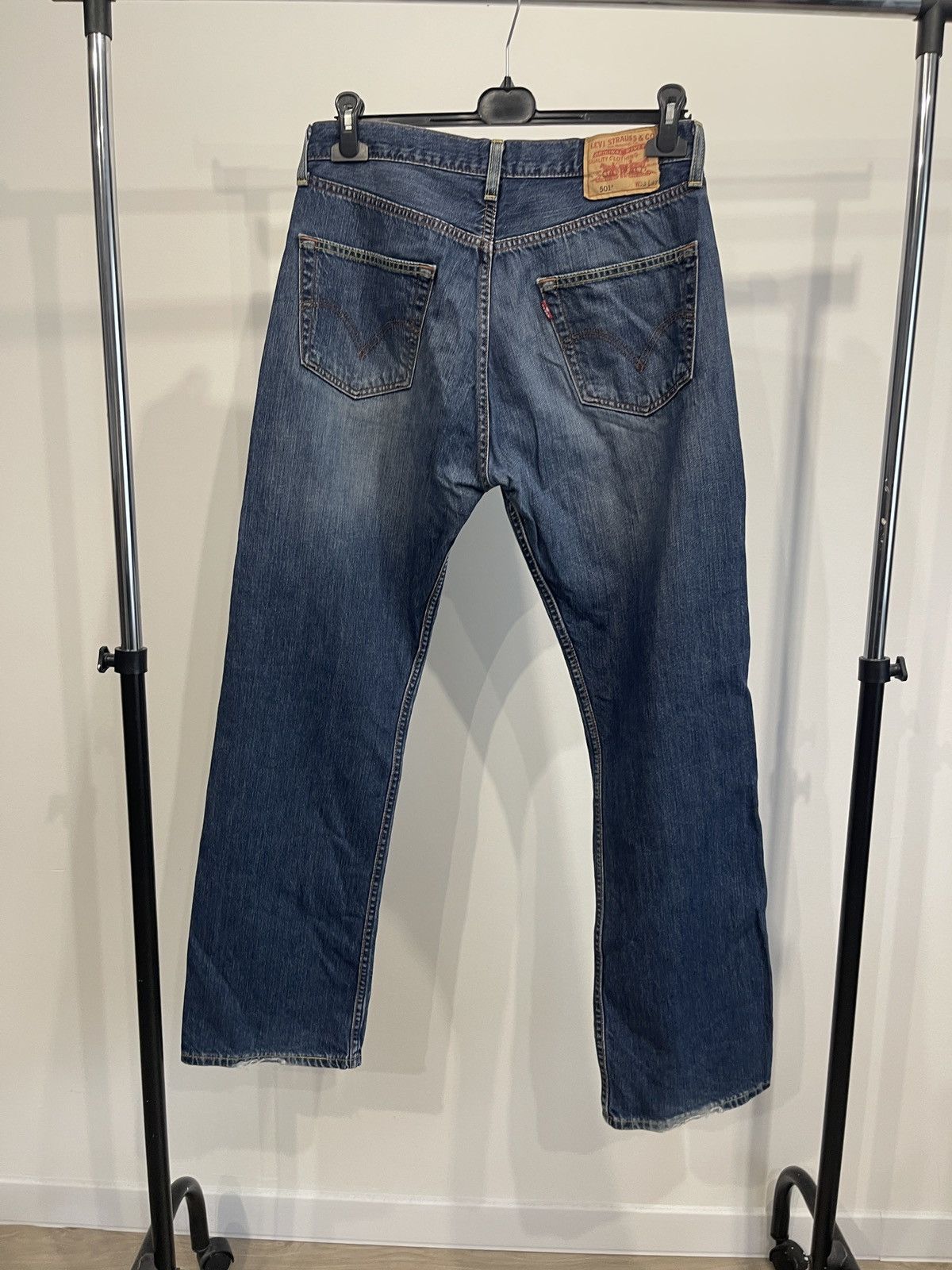 Levi's Vintage Levi’s 501 Levis jeans men’s denim 33 Size US 33 - 3 Thumbnail