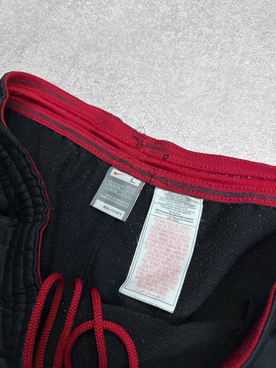 Nike × Vintage Vintage Nike TN+ Style Sportwear Shorts Jorts Y2K L Size US 34 / EU 50 - 4 Thumbnail
