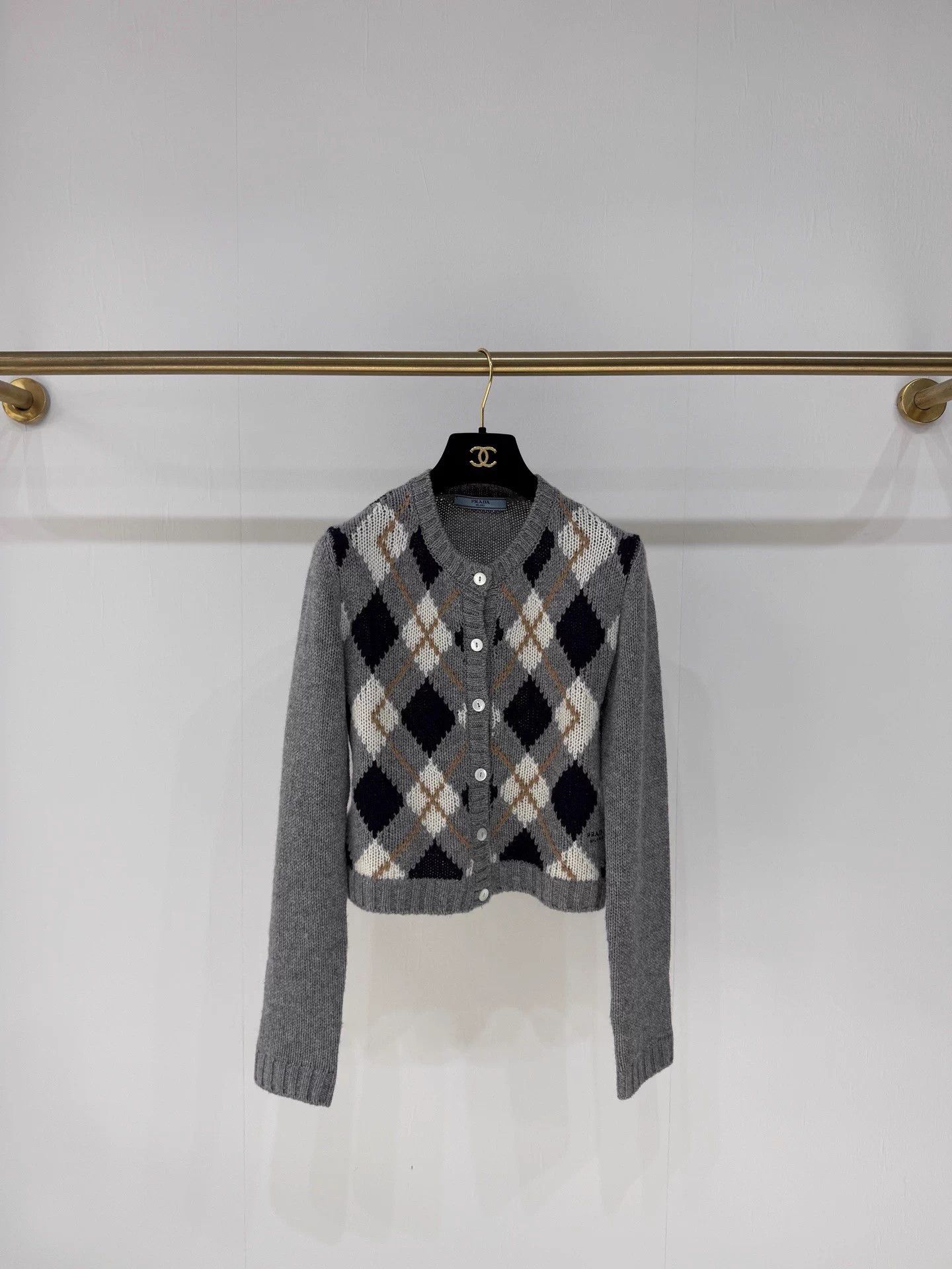 Prada Prada 26SS Argyle Cashmere Cardigan 36 Size XS / US 0-2 / IT 36-38 - 1 Thumbnail
