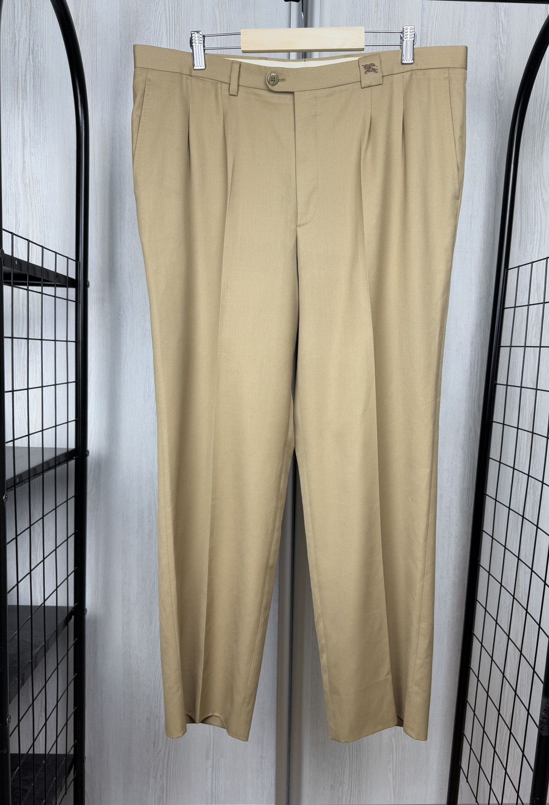 Burberry Burberry’s of London vintage small logo baggy wide pants 50 Size US 40 / EU 56 - 2 Thumbnail