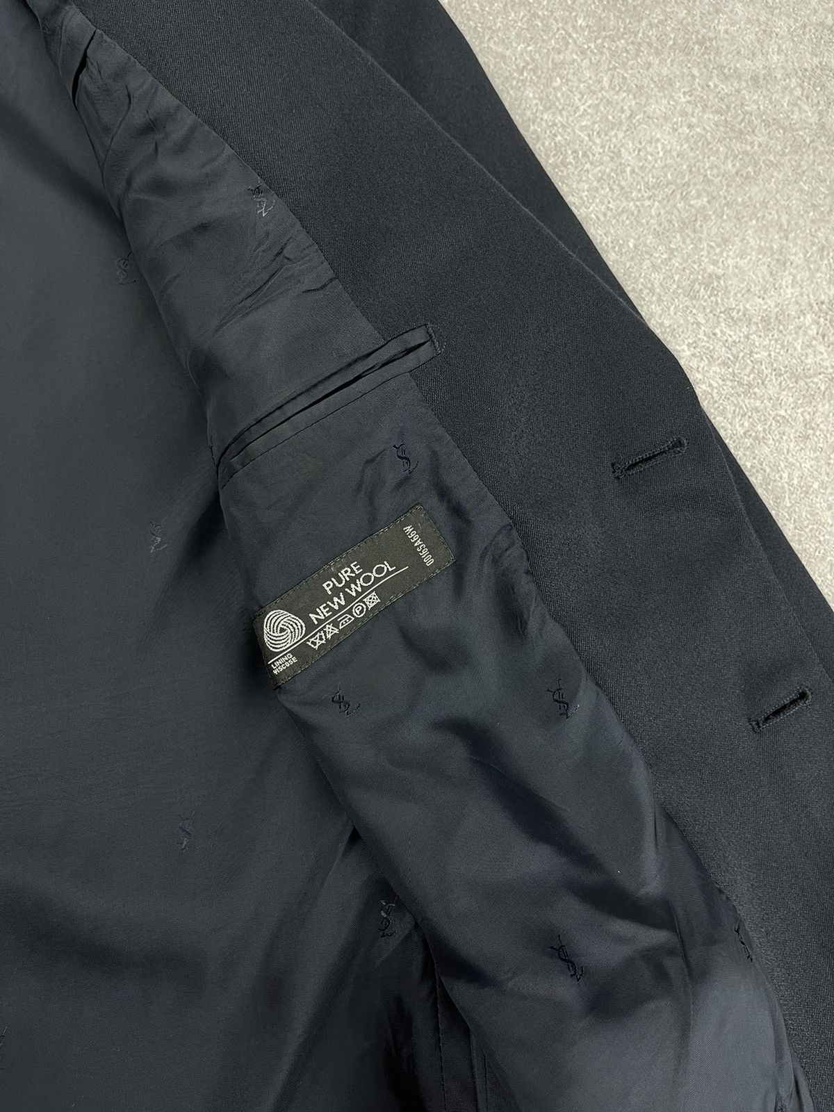 Yves Saint Laurent Vintage Yves Saint Laurent Blazer Jacket Size 48R Size 48R - 8 Thumbnail