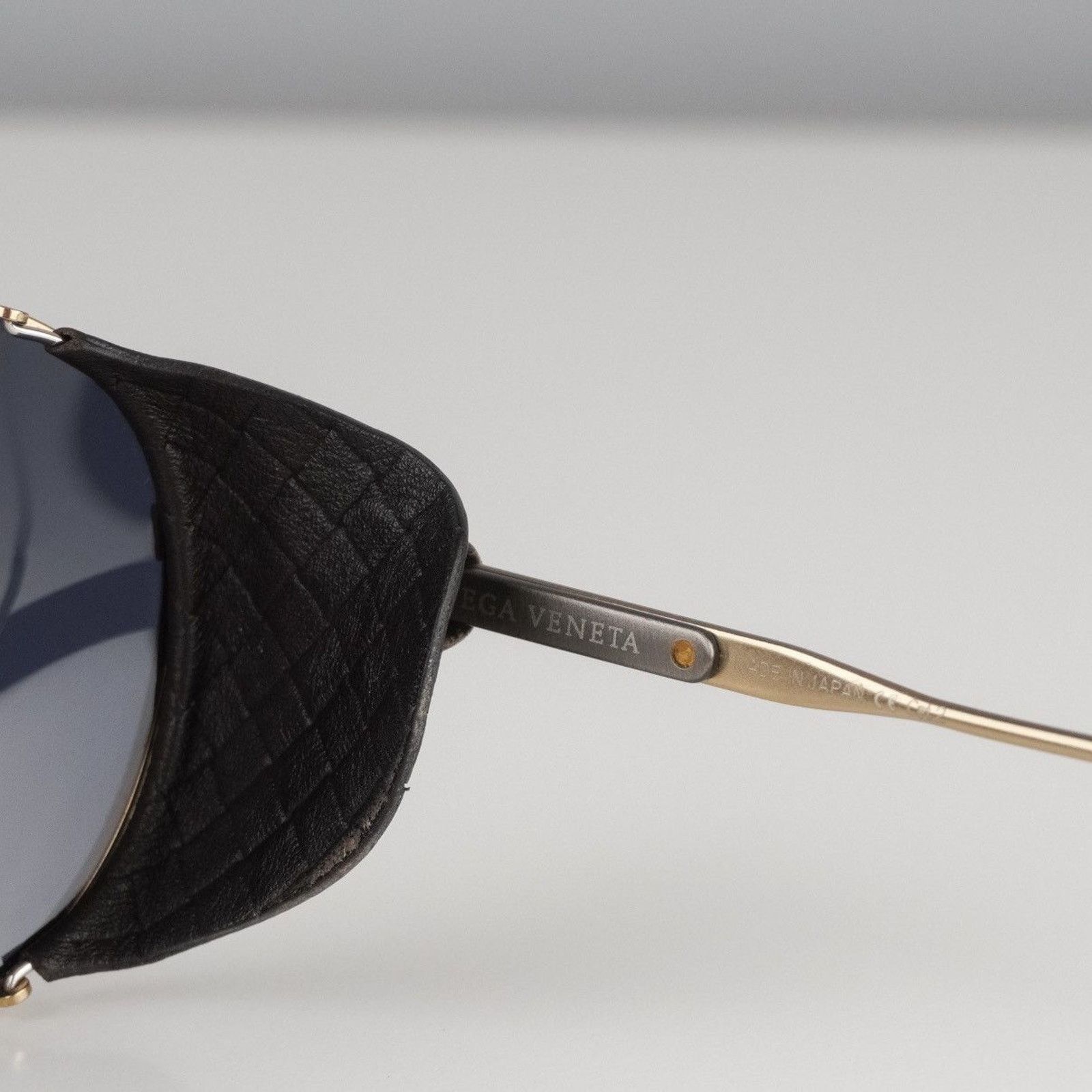 Bottega Veneta Bottega veneta gold leather aviator titanium sunglasses Size ONE SIZE - 5 Thumbnail