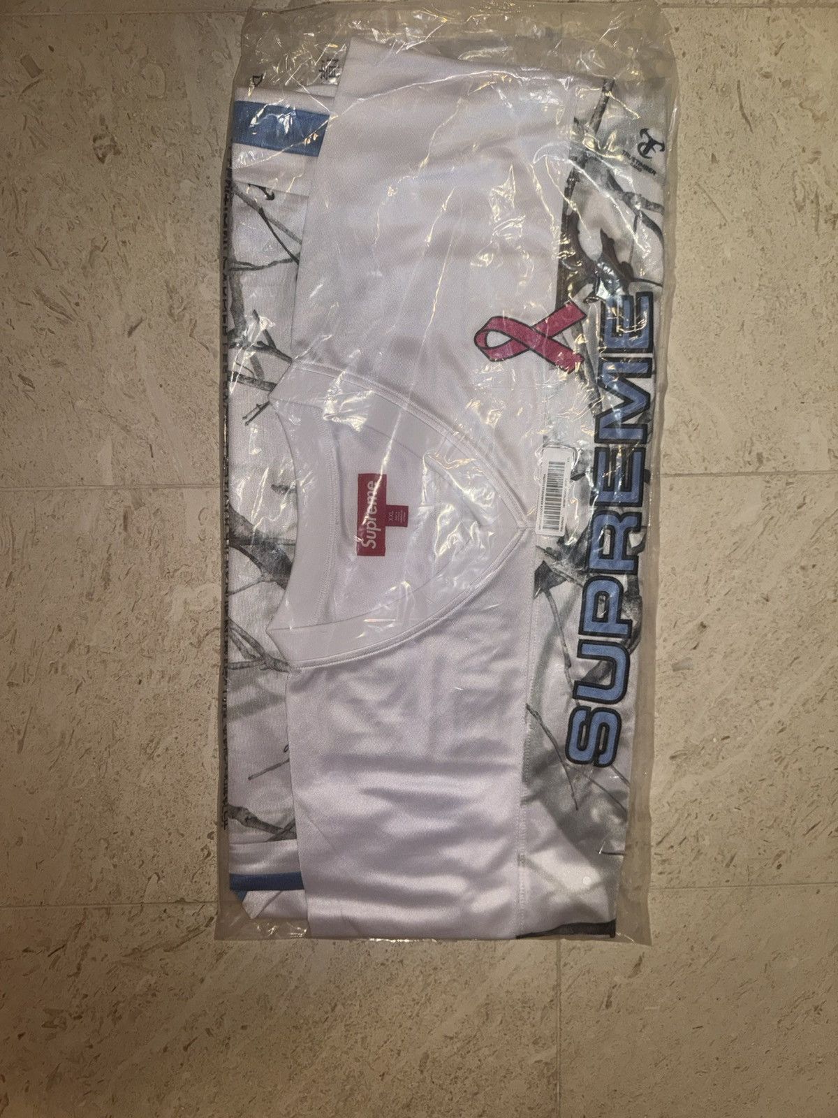 Supreme Supreme Breast Cancer Awareness Football Jersey Size US XXL / EU 58 / 5 - 4 Thumbnail
