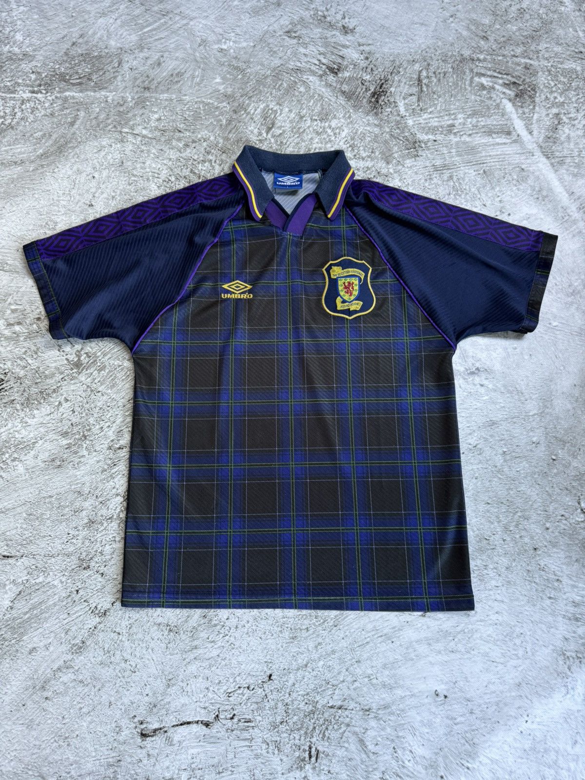 Umbro × Vintage Umbro Scotland 1994 1996 home soccer jersey football shirt Size US L / EU 52-54 / 3 - 1 Thumbnail