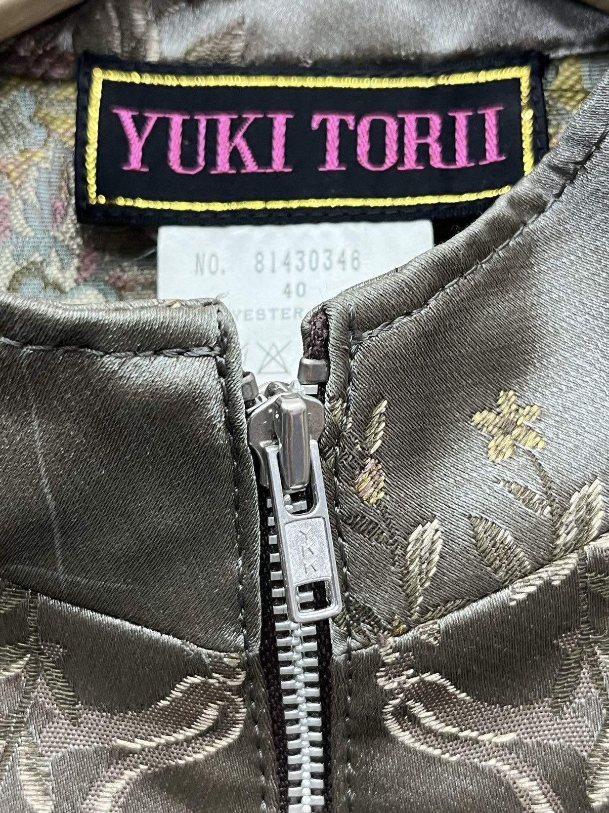 Japanese Brand Vintage YUKI TORII Flower Poly Satin Jacquard Brocade Design Size S / US 4 / IT 40 - 8 Thumbnail