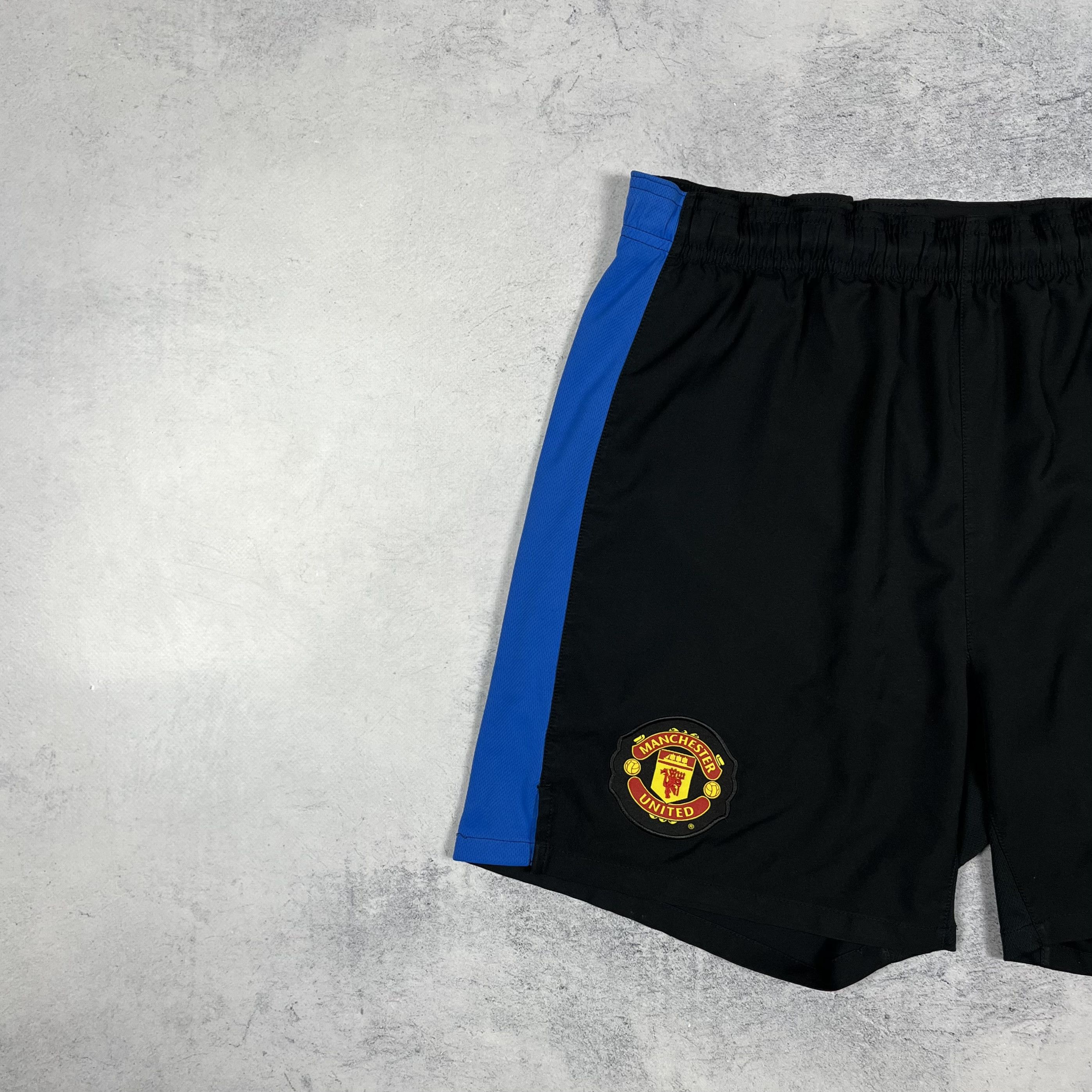 Nike Nike Manchester United Away Soccer Shorts 2009/2010 Size US 32 / EU 48 - 4 Thumbnail
