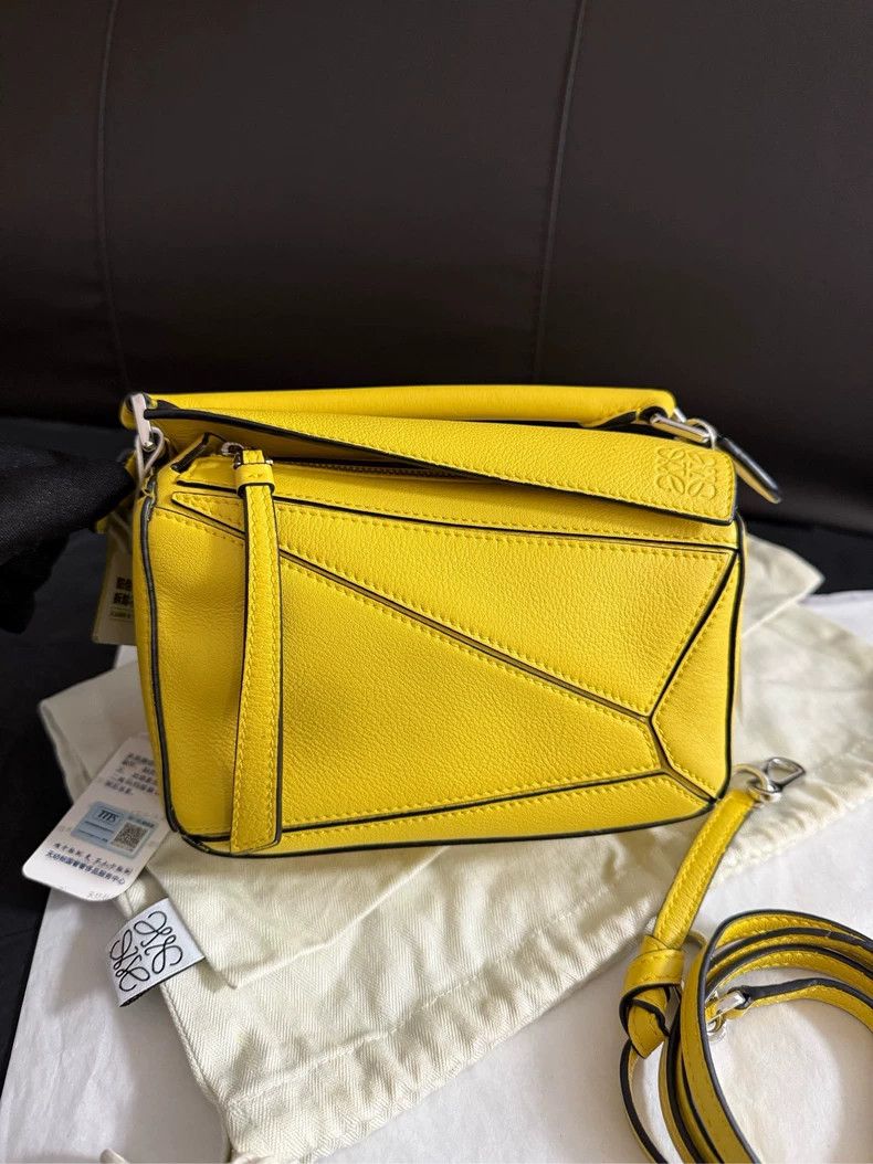 loewe Geometric tote cross-body bag 2503-Nextarrow