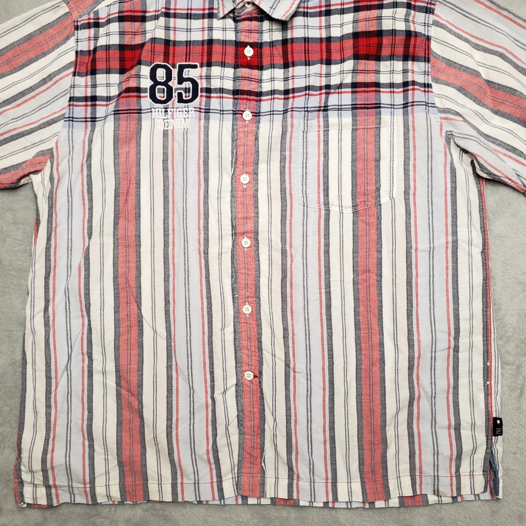 Tommy Hilfiger VINTAGE Tommy Hilfiger Shirt Mens 2XL Striped Cotton Button-Up Short Sleeve Blue Red Chest Pockets Mens Size US XXL / EU 58 / 5 - 3 Thumbnail