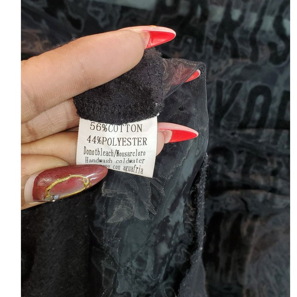 Fashion Nova Fashion Nova Black Long Sleeve Sweater Mesh Back Graphic XL Size XL / US 12-14 / IT 48-50 - 5 Thumbnail