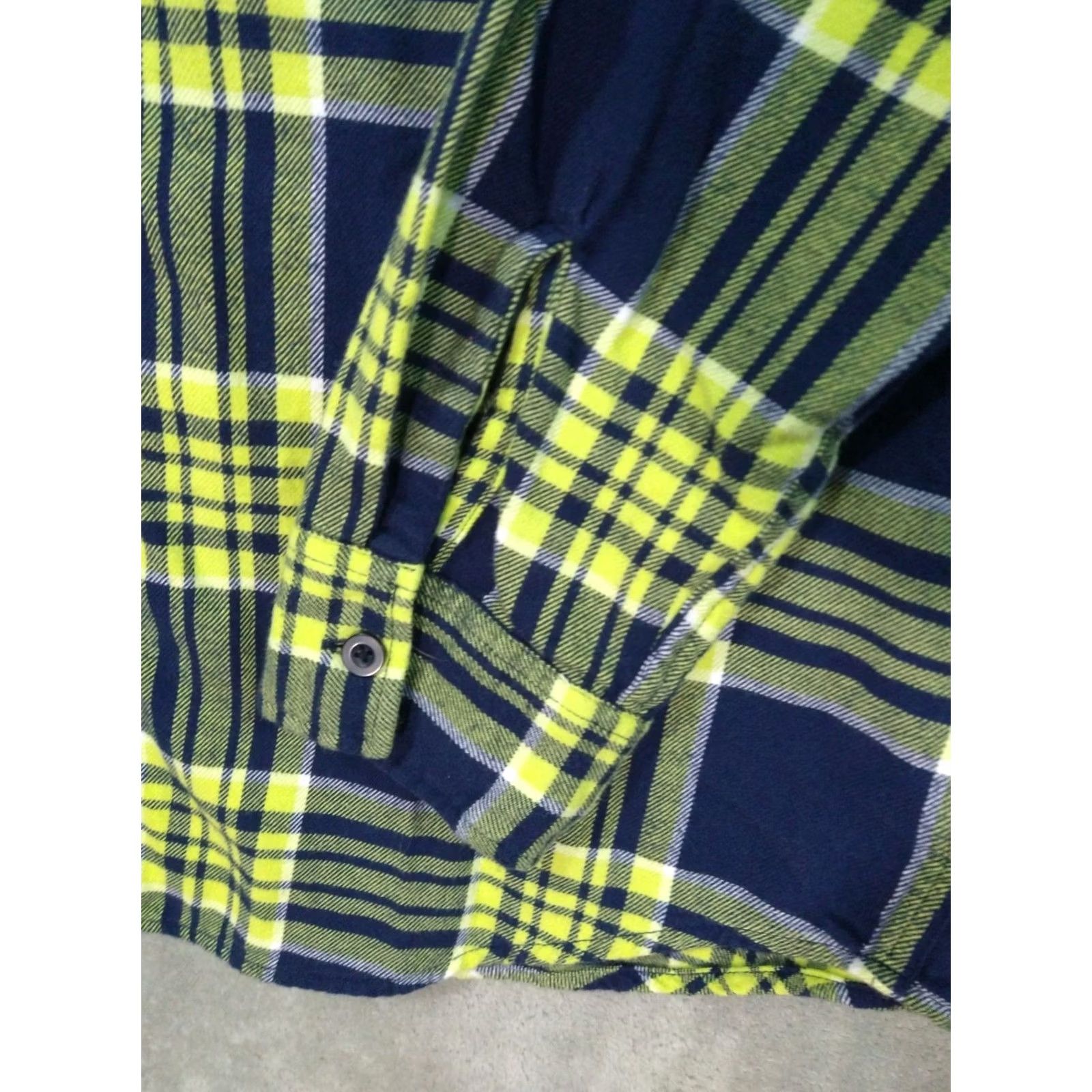 American Eagle Outfitters American Eagle Shirt Mens XLT Blue Yellow Plaid Flannel Classic Fit Button Down Size US XL / EU 56 / 4 - 3 Thumbnail
