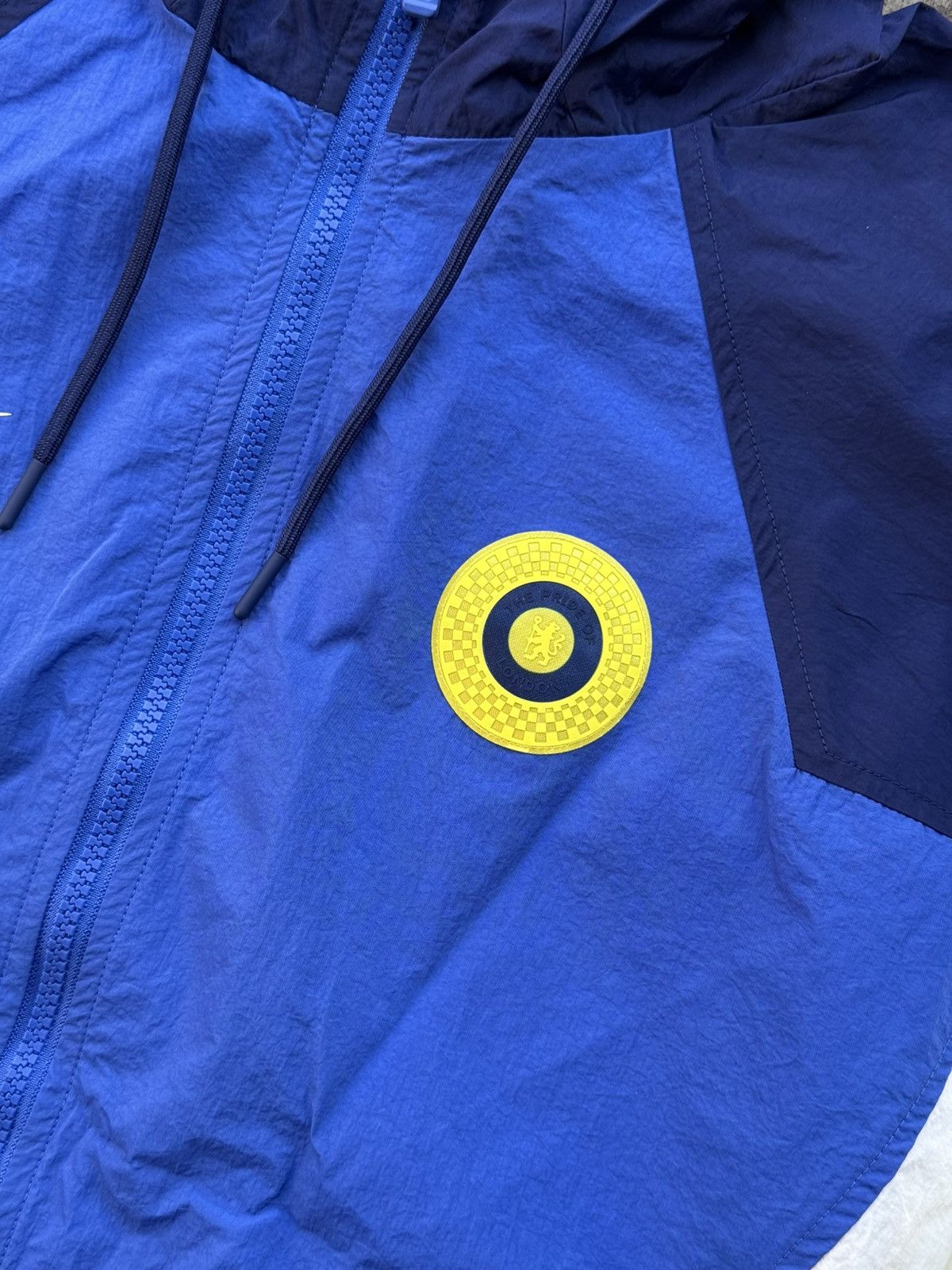 Nike Nike Y2K Chelsea Track Soccer Nylon Blokecore Drill Jacket Size US M / EU 48-50 / 2 - 7 Thumbnail
